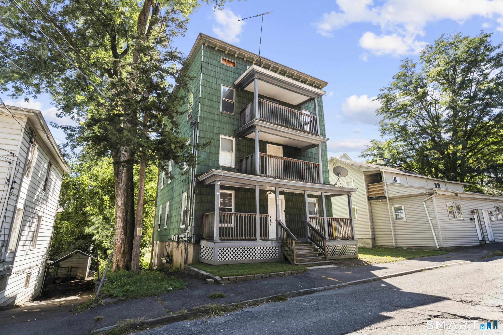 113 Green Street Property Photo 1