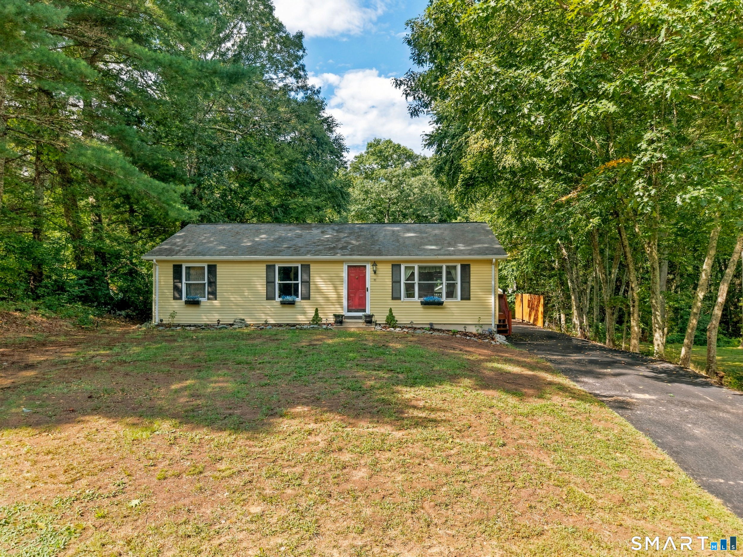43 Valley Drive Property Photo 1
