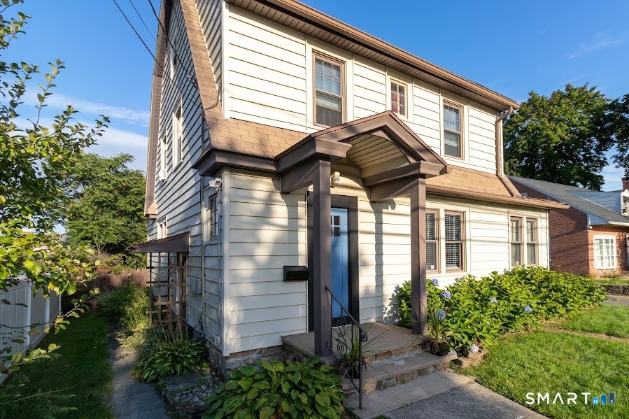 443 Highland Avenue Property Photo 2