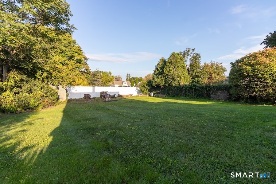 443 Highland Avenue Property Photo 6