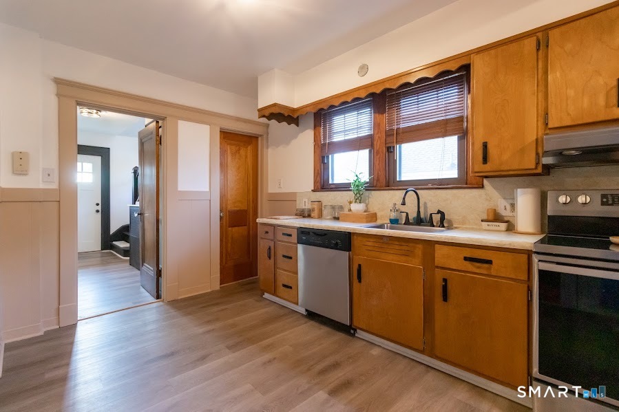 443 Highland Avenue Property Photo 17