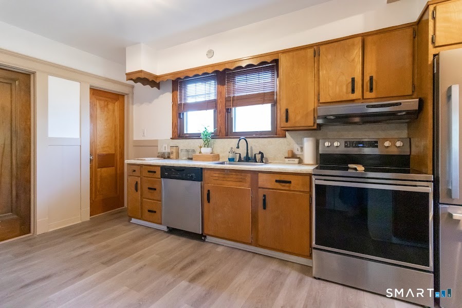 443 Highland Avenue Property Photo 18