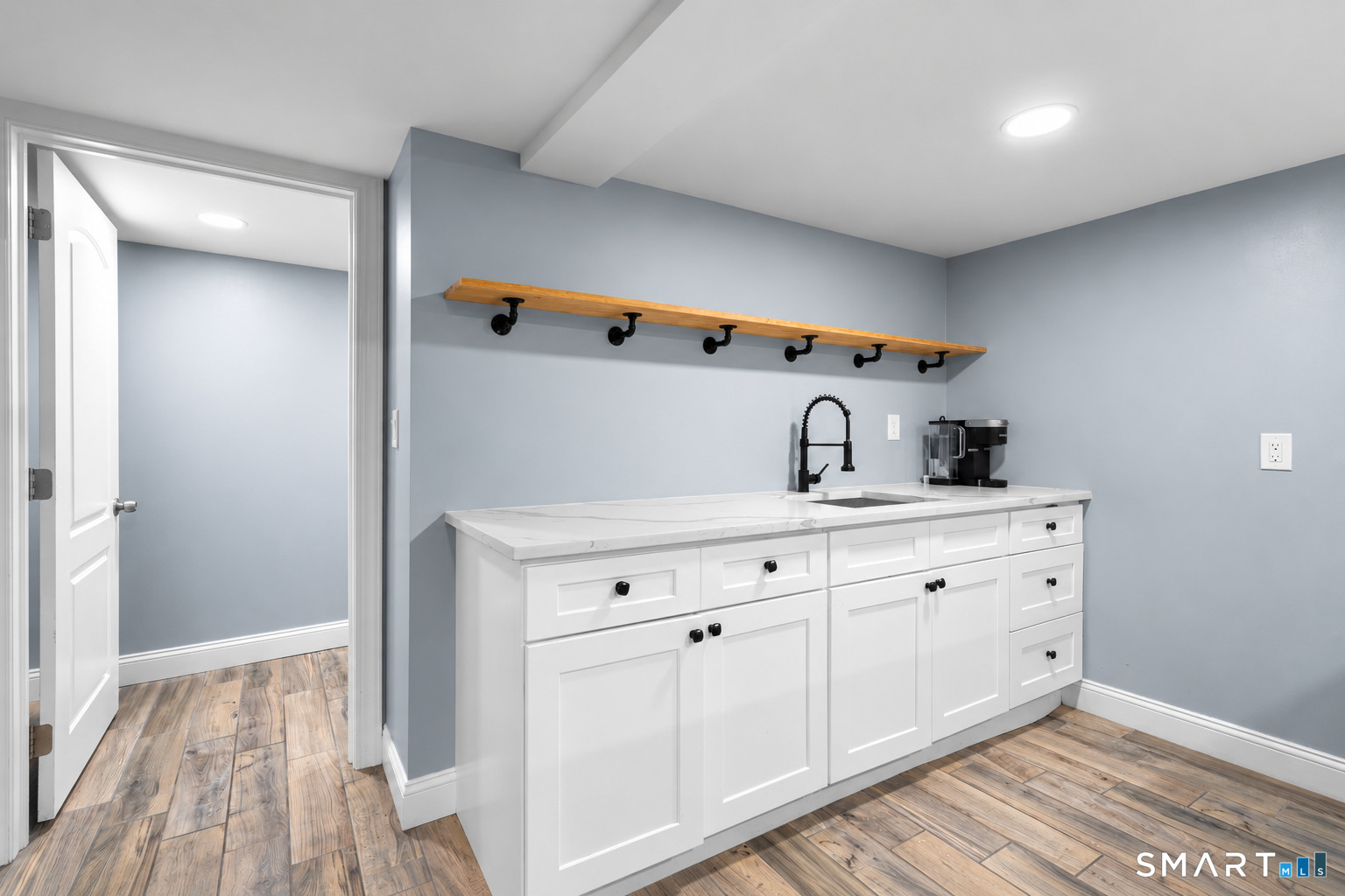 154 Kohary Drive Property Photo 25