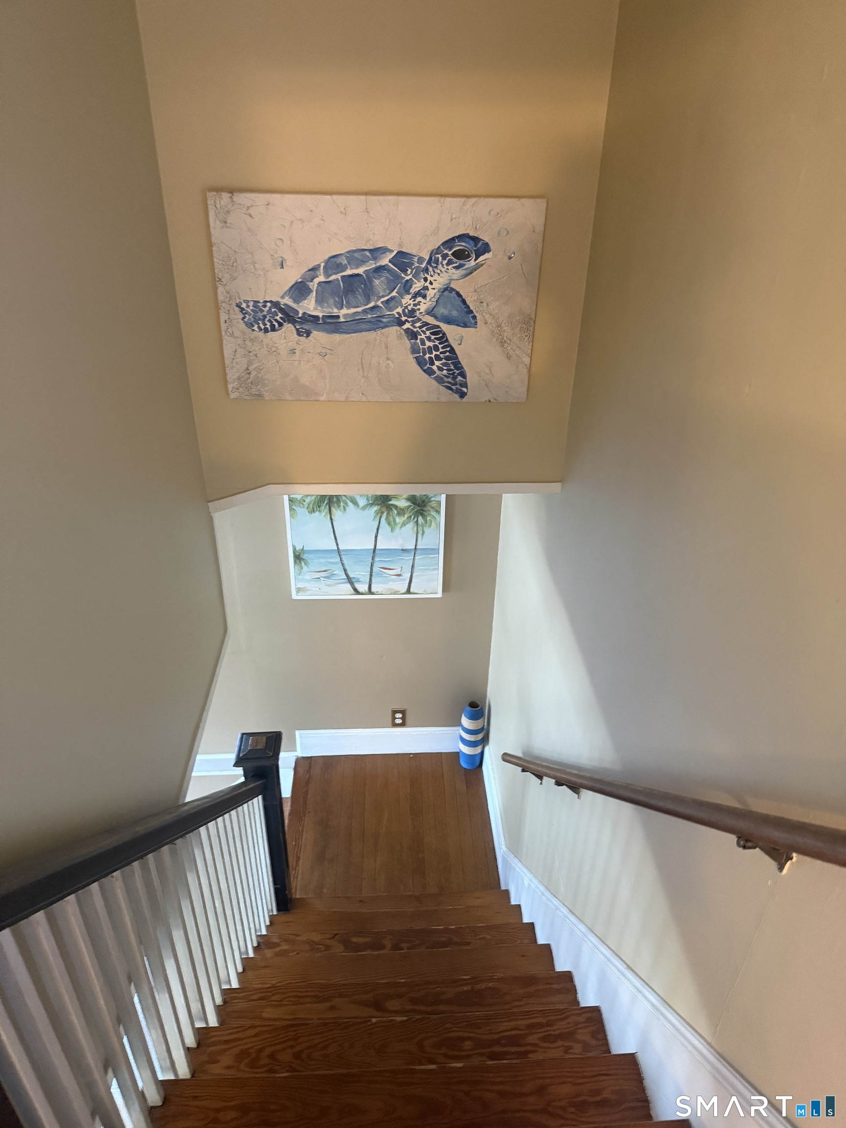 24207785 Property Photo 8