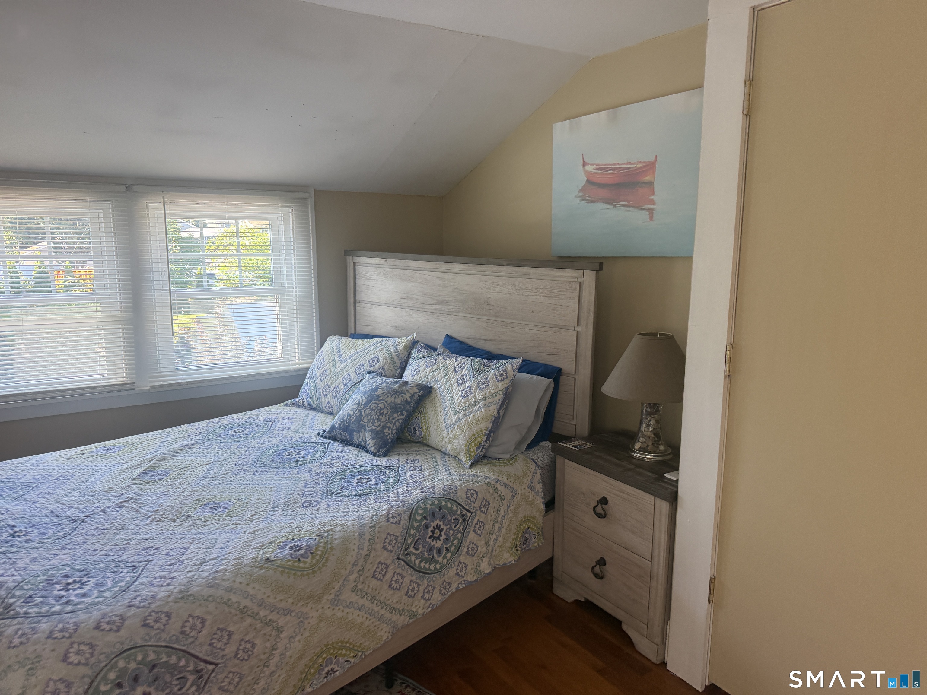 24207785 Property Photo 11