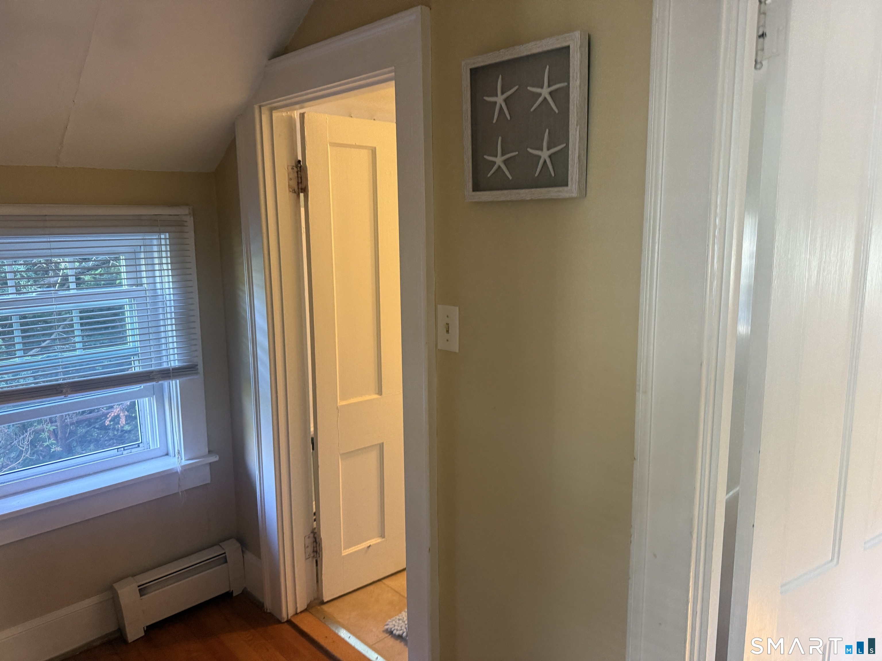 24207785 Property Photo 18