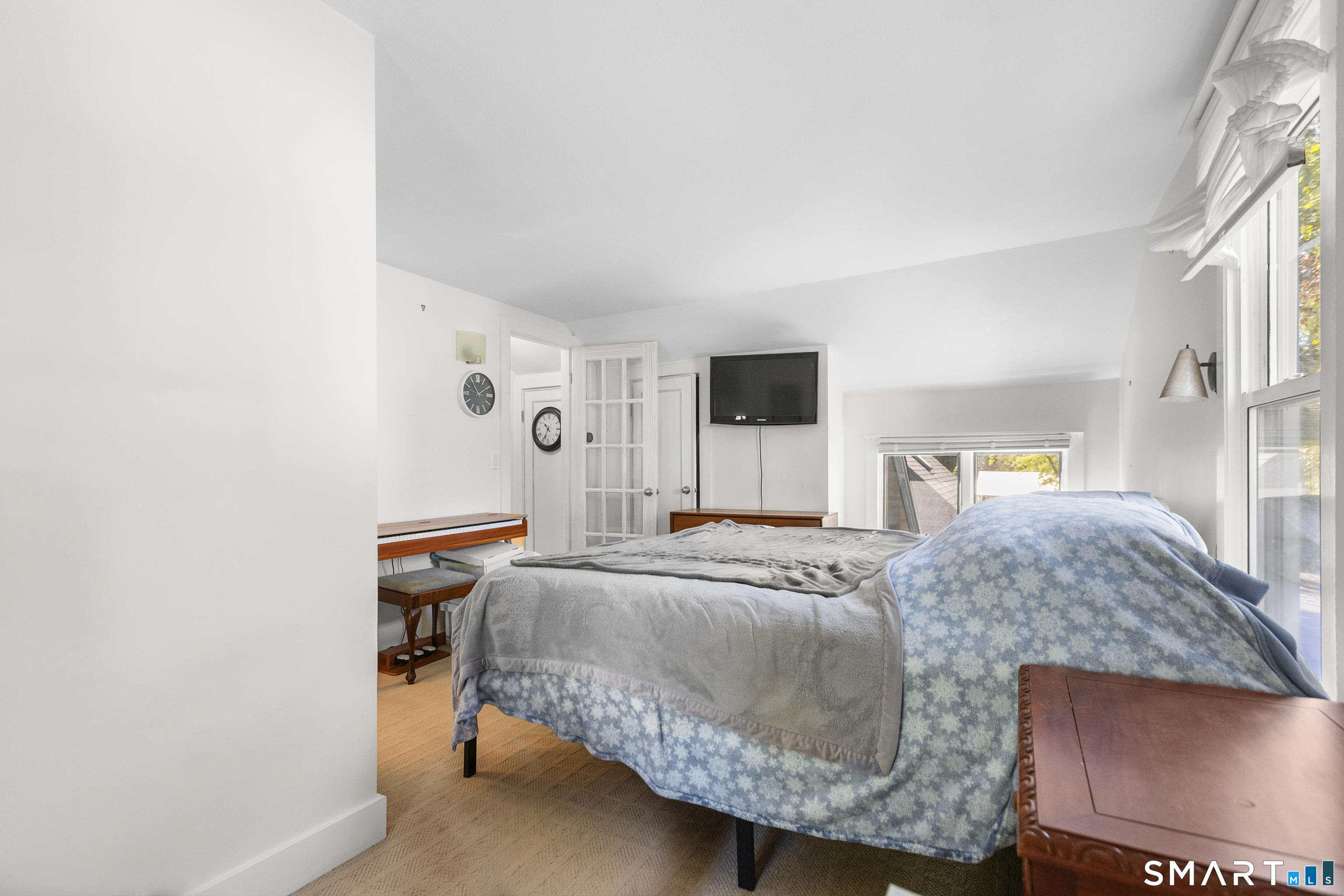 15 Walton Street Property Photo 13