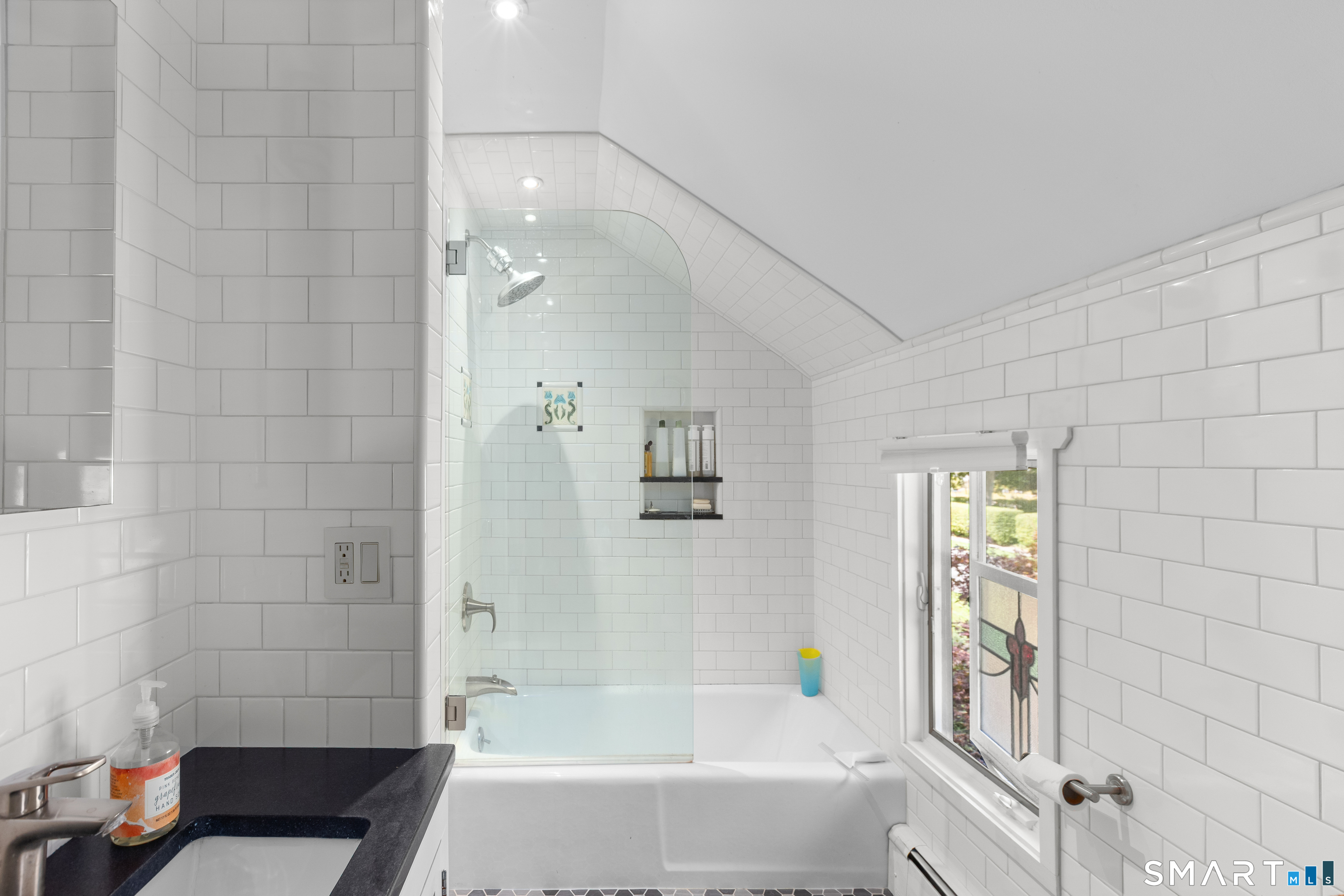 15 Walton Street Property Photo 14
