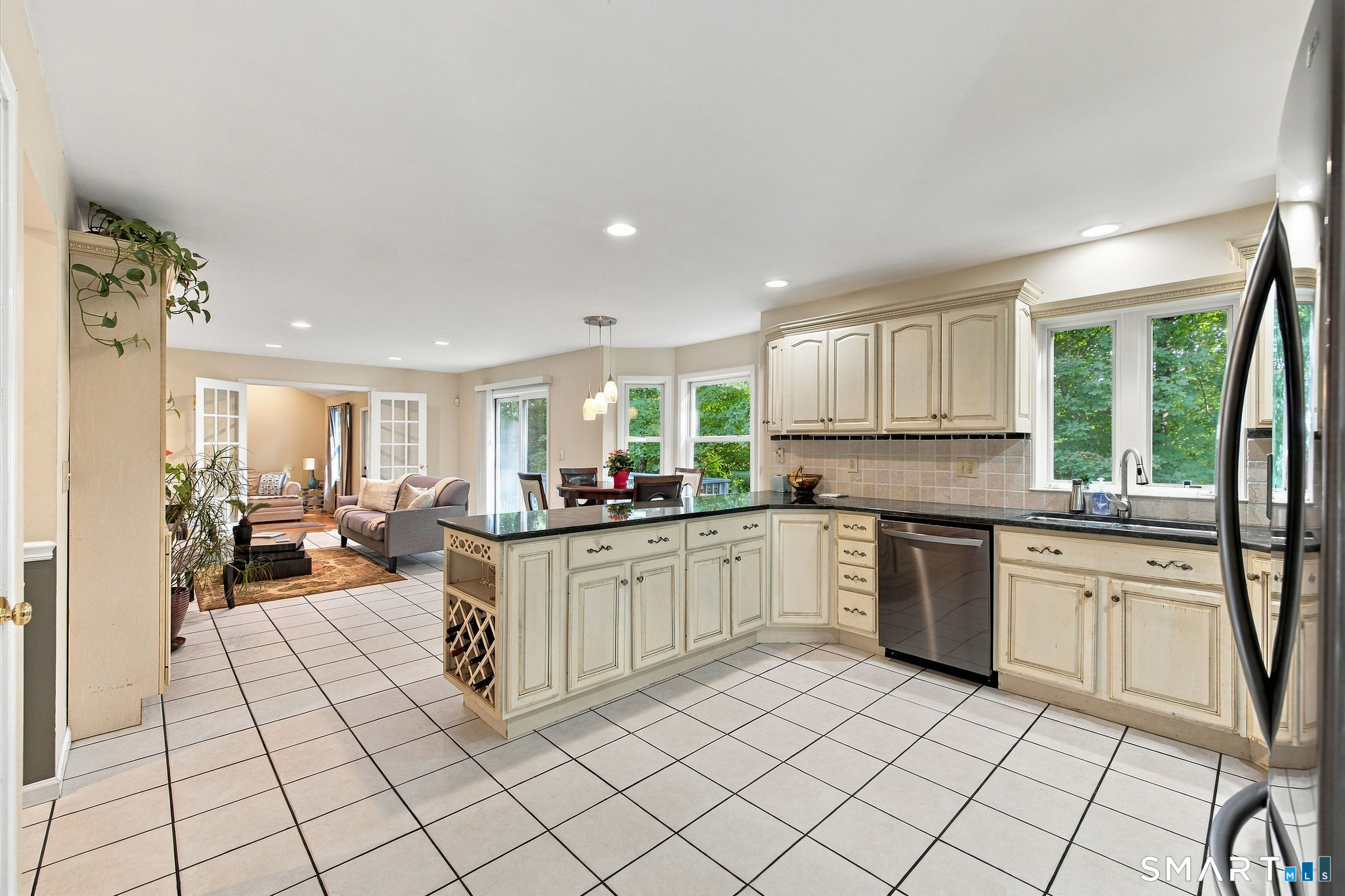 4 Quail Run Drive Property Photo 6