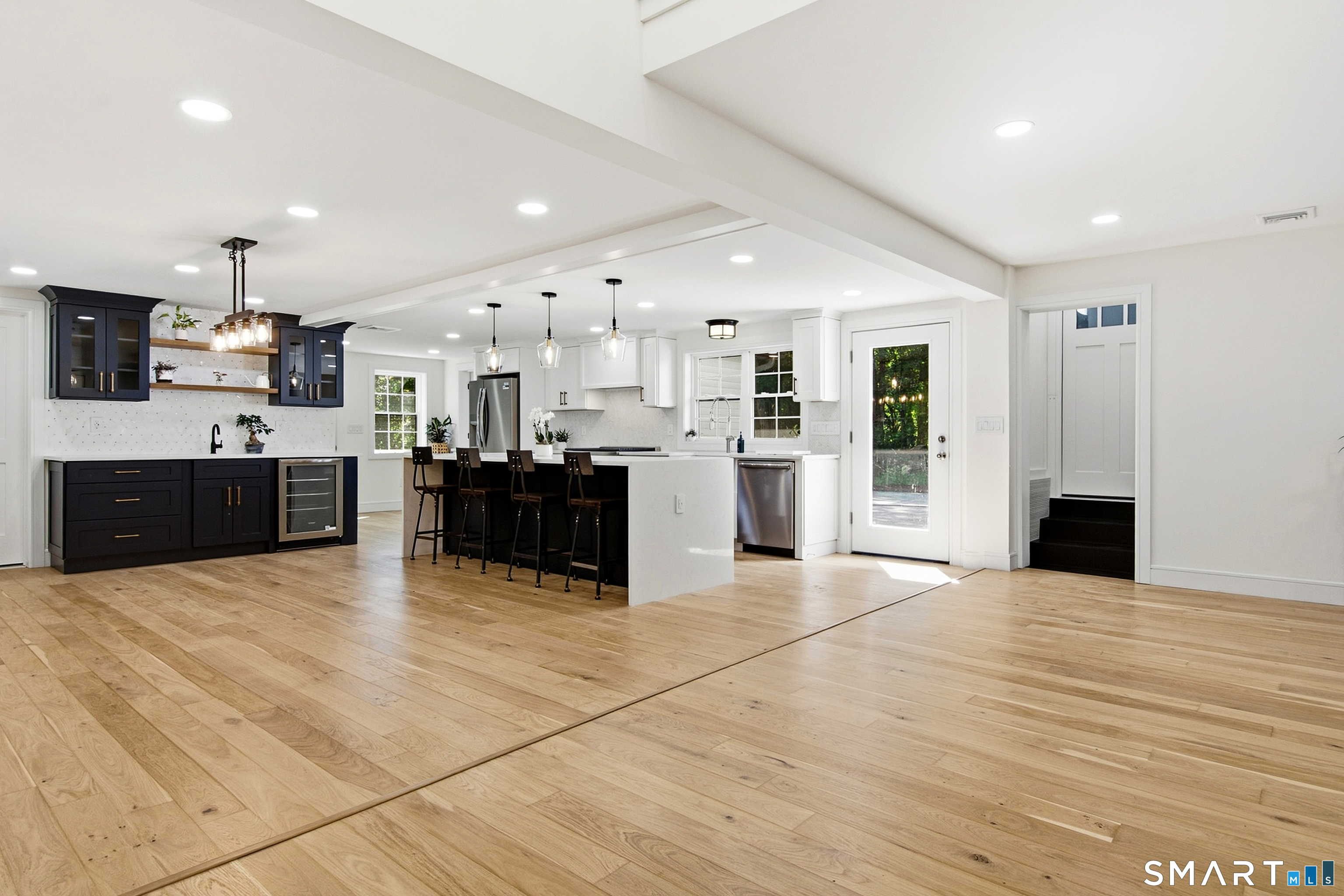 9 Bradley Lane Property Photo 8