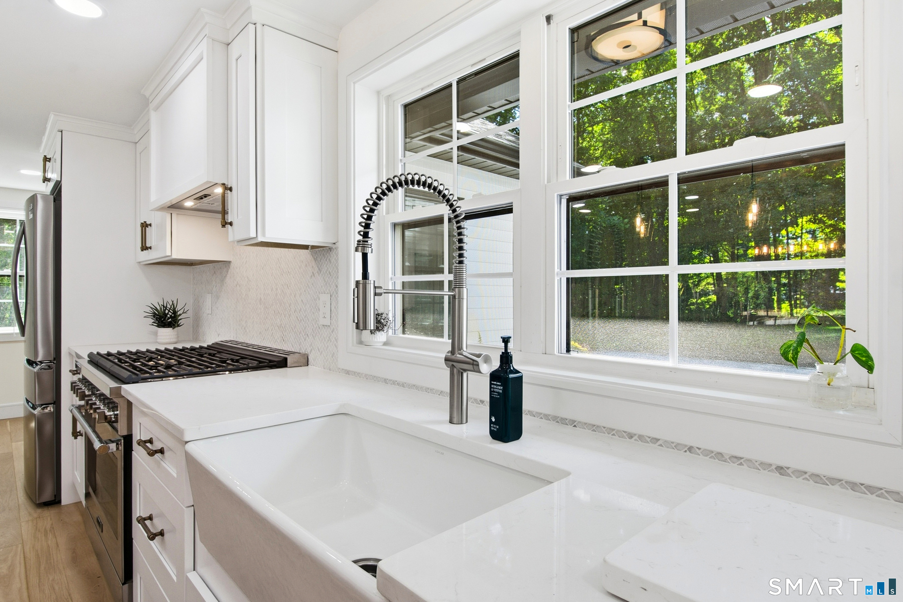 9 Bradley Lane Property Photo 12