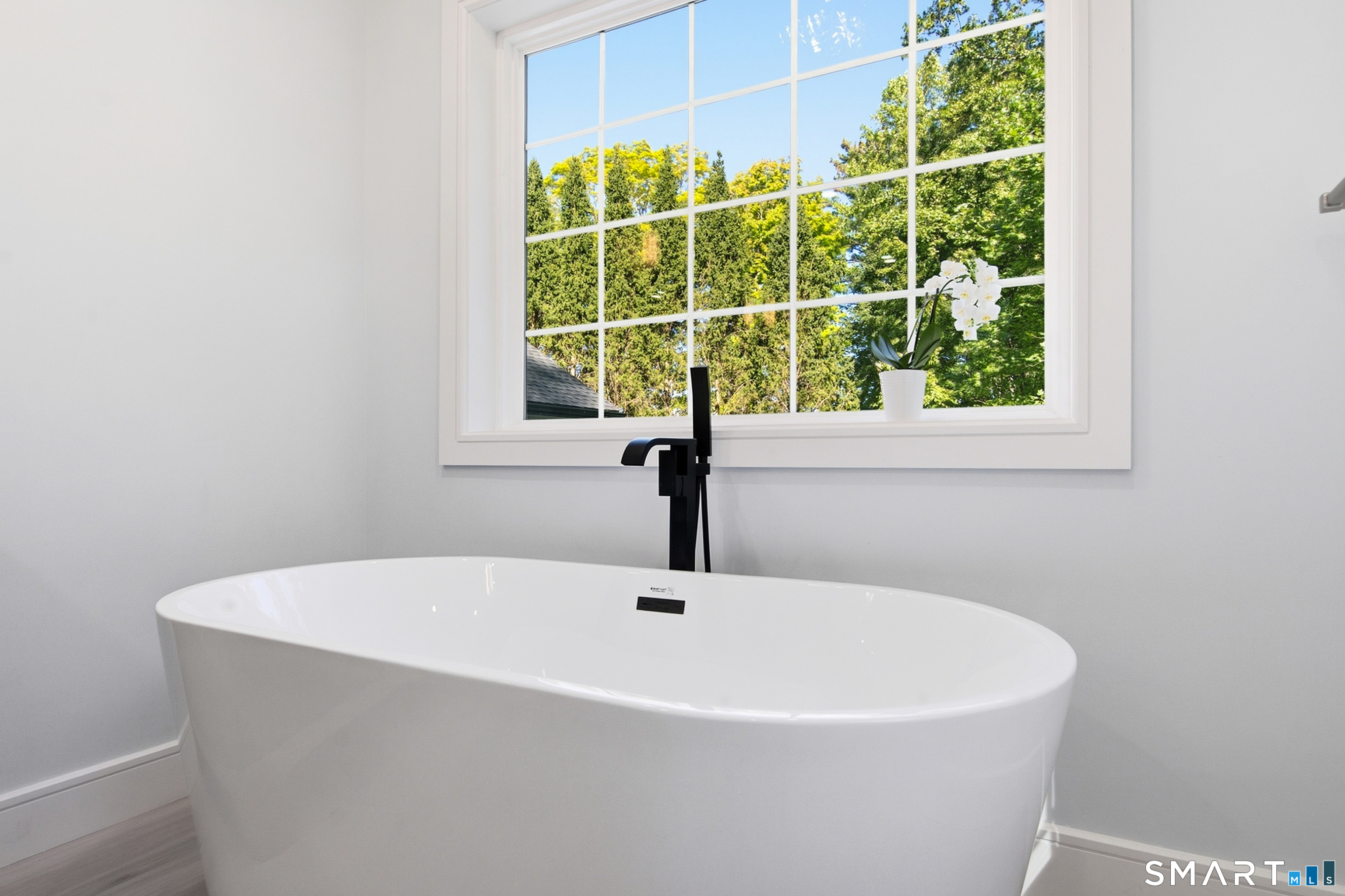 9 Bradley Lane Property Photo 22