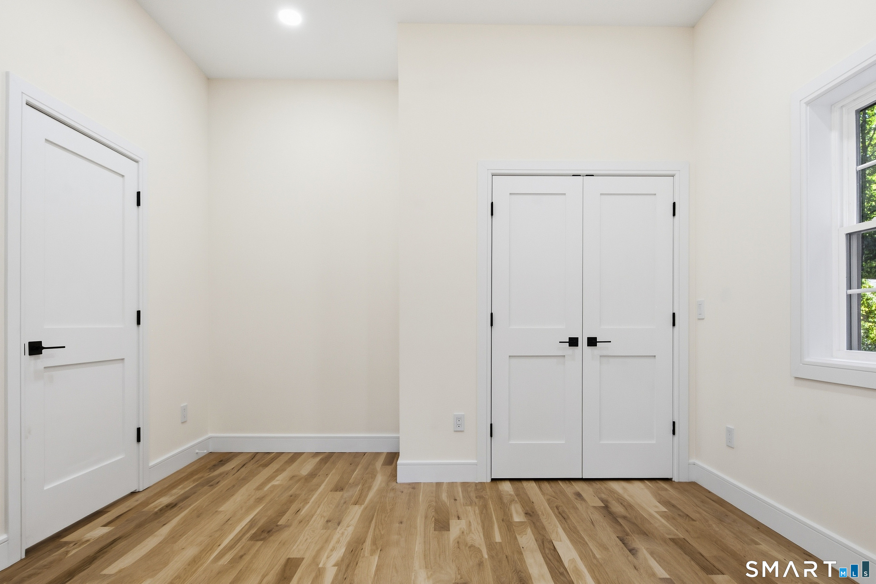 9 Bradley Lane Property Photo 27