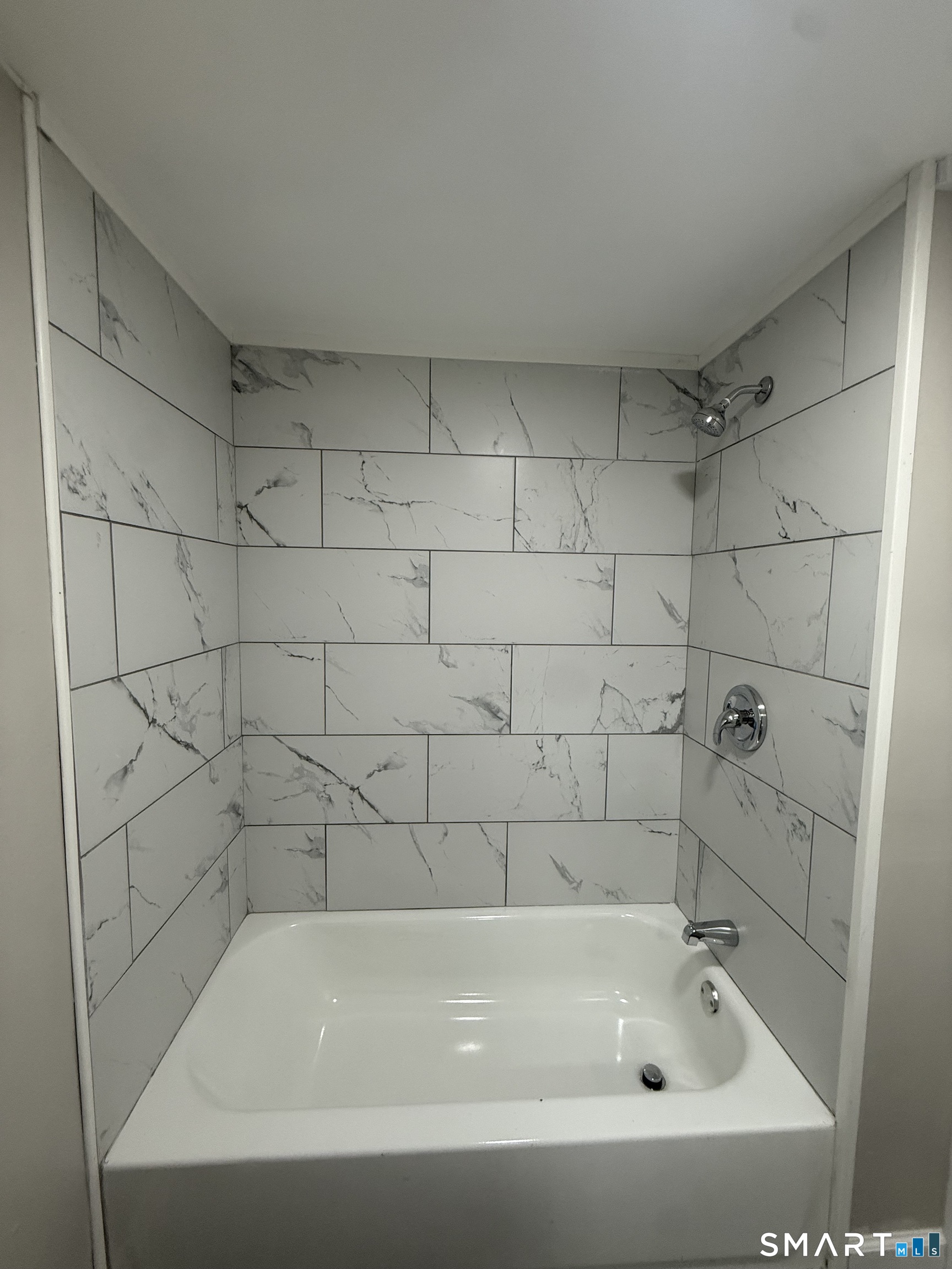 241 Lewis Street Property Photo 24