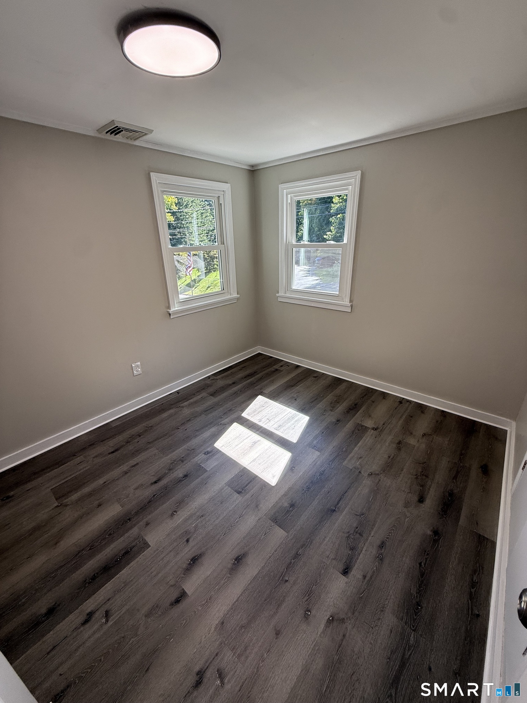 241 Lewis Street Property Photo 25
