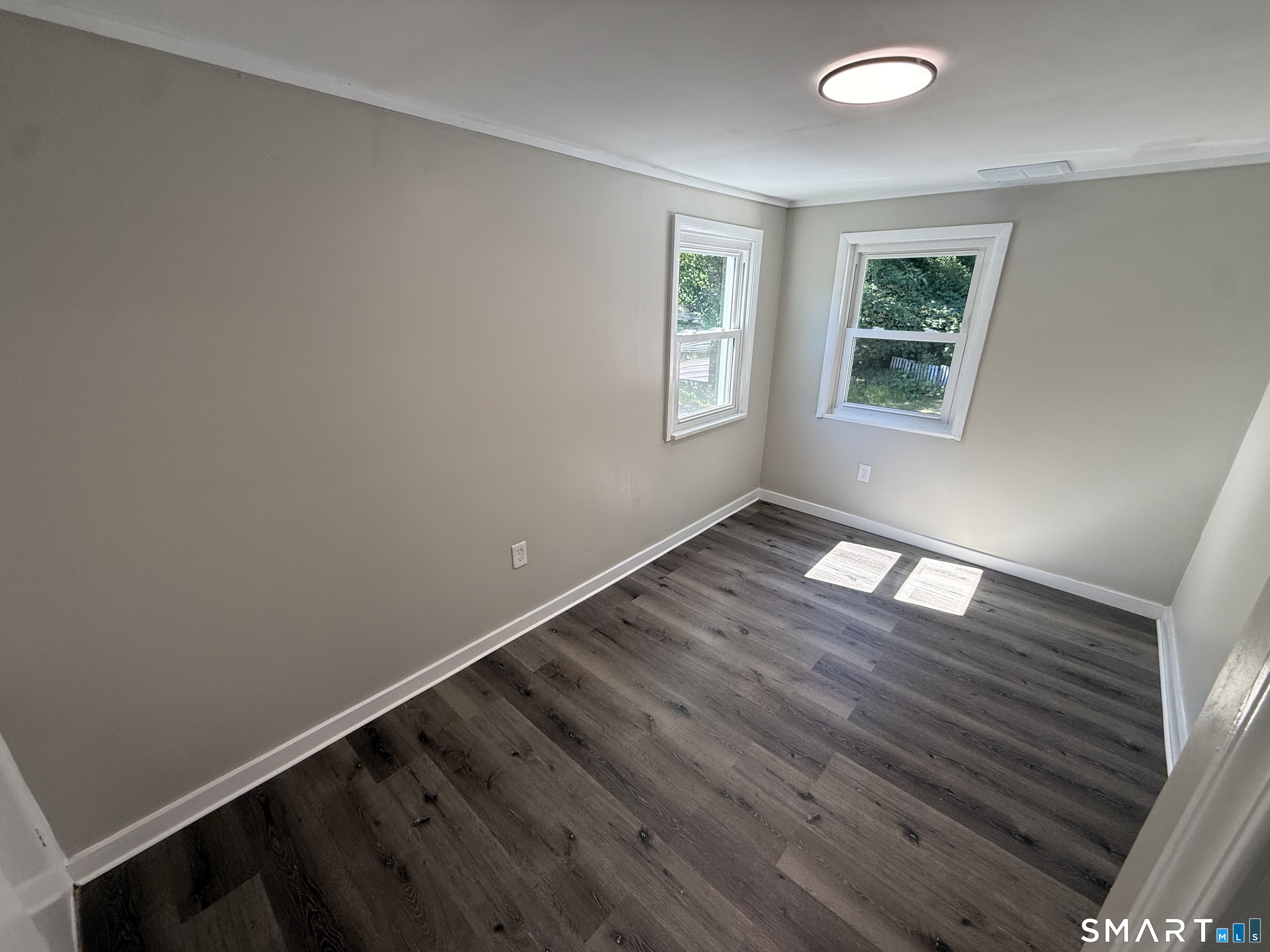 241 Lewis Street Property Photo 28