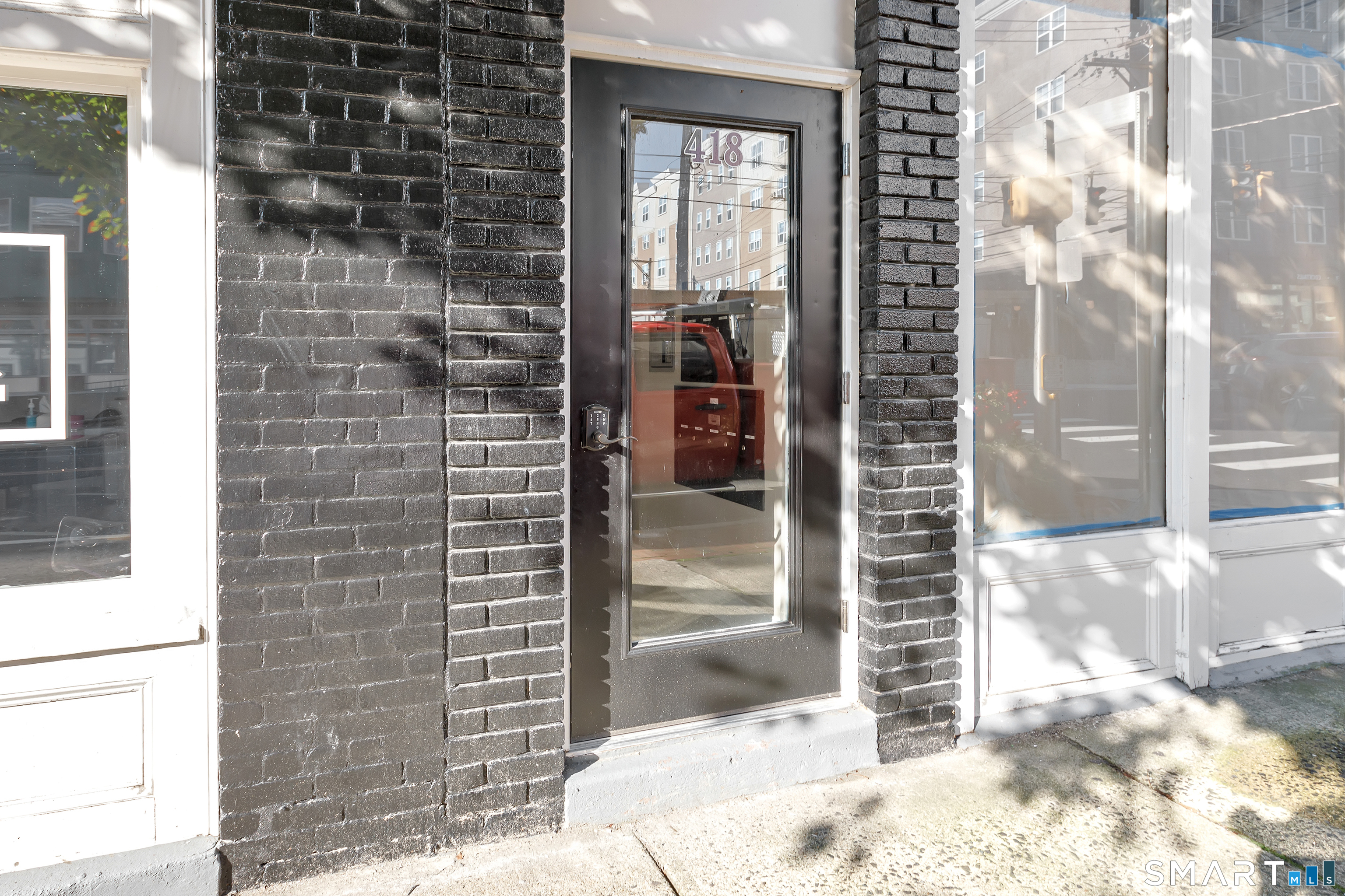 418 Howe E Avenue Property Photo 1