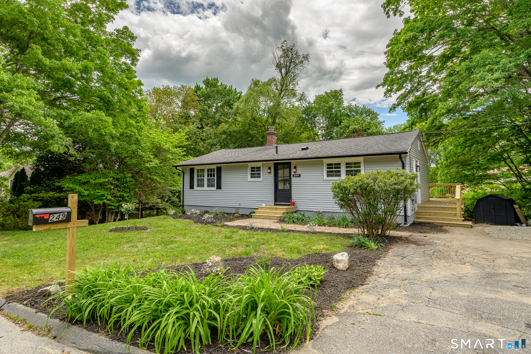 249 Pond Hill Road Property Photo 1