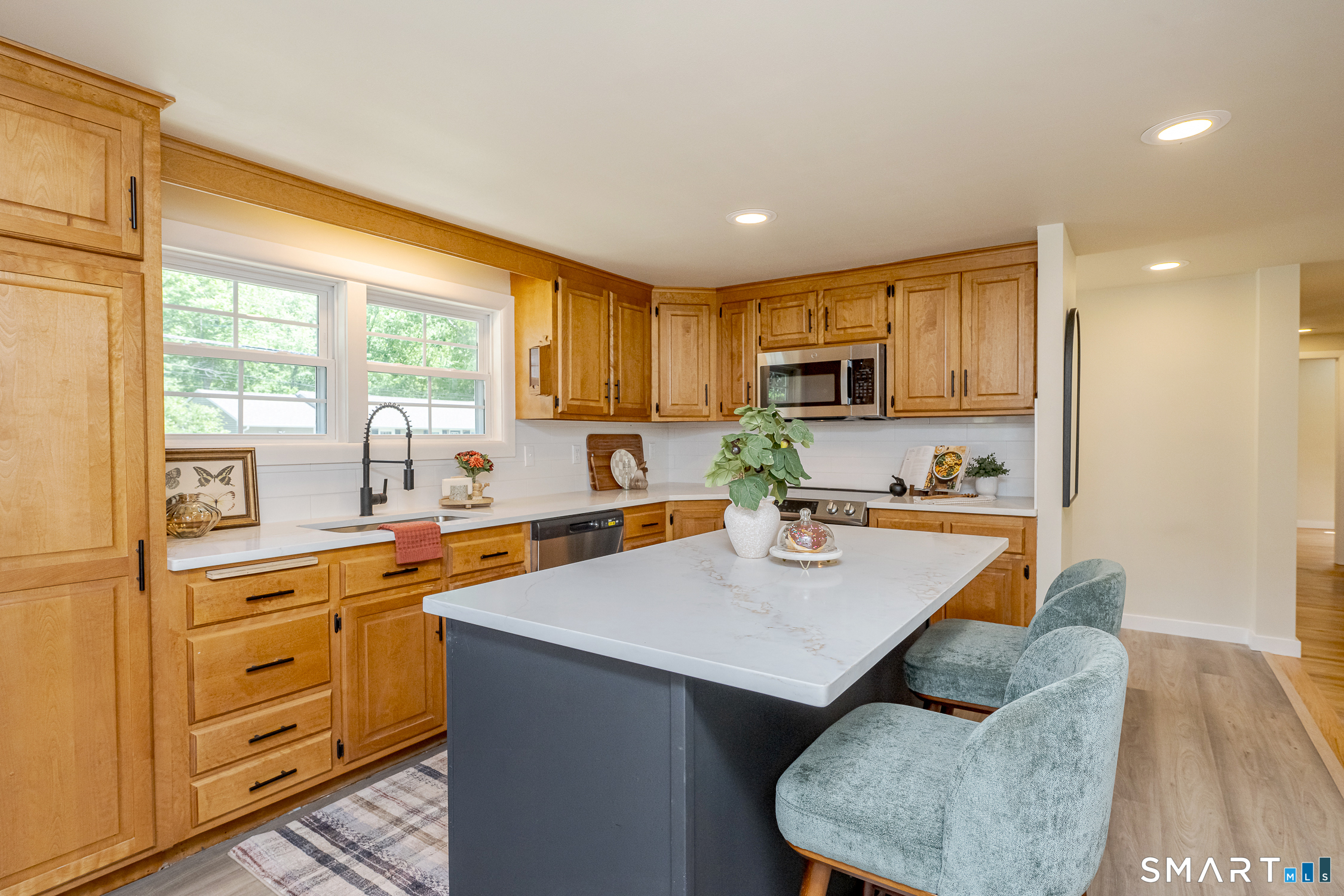 249 Pond Hill Road Property Photo 5