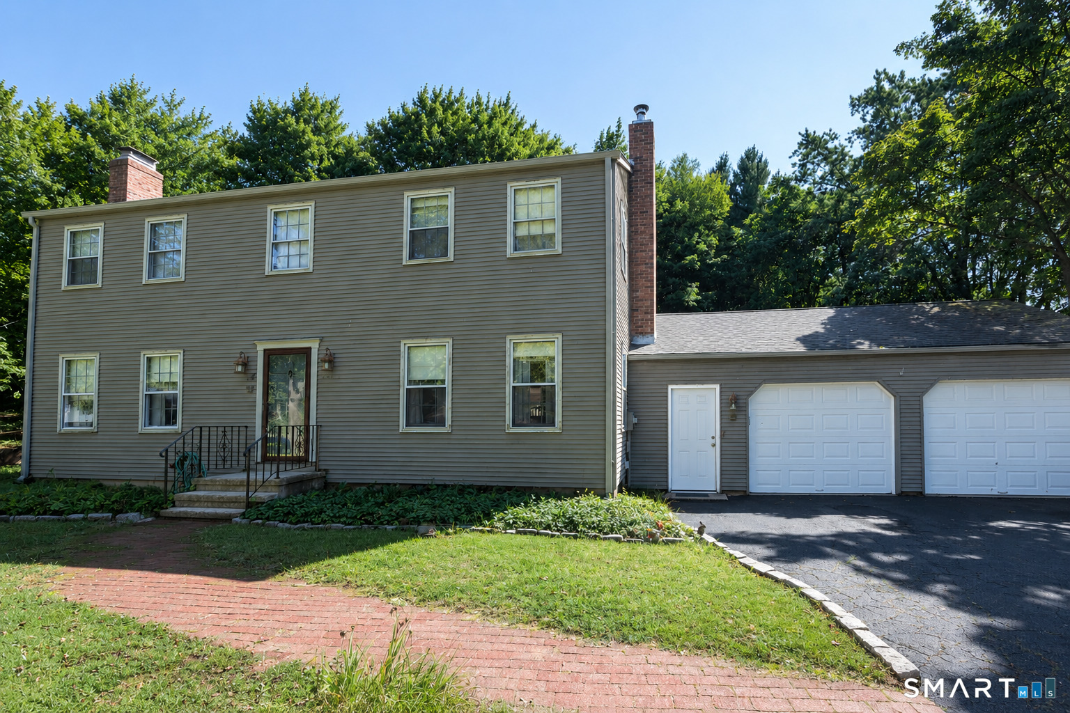 17 Greendale Avenue Property Photo 1