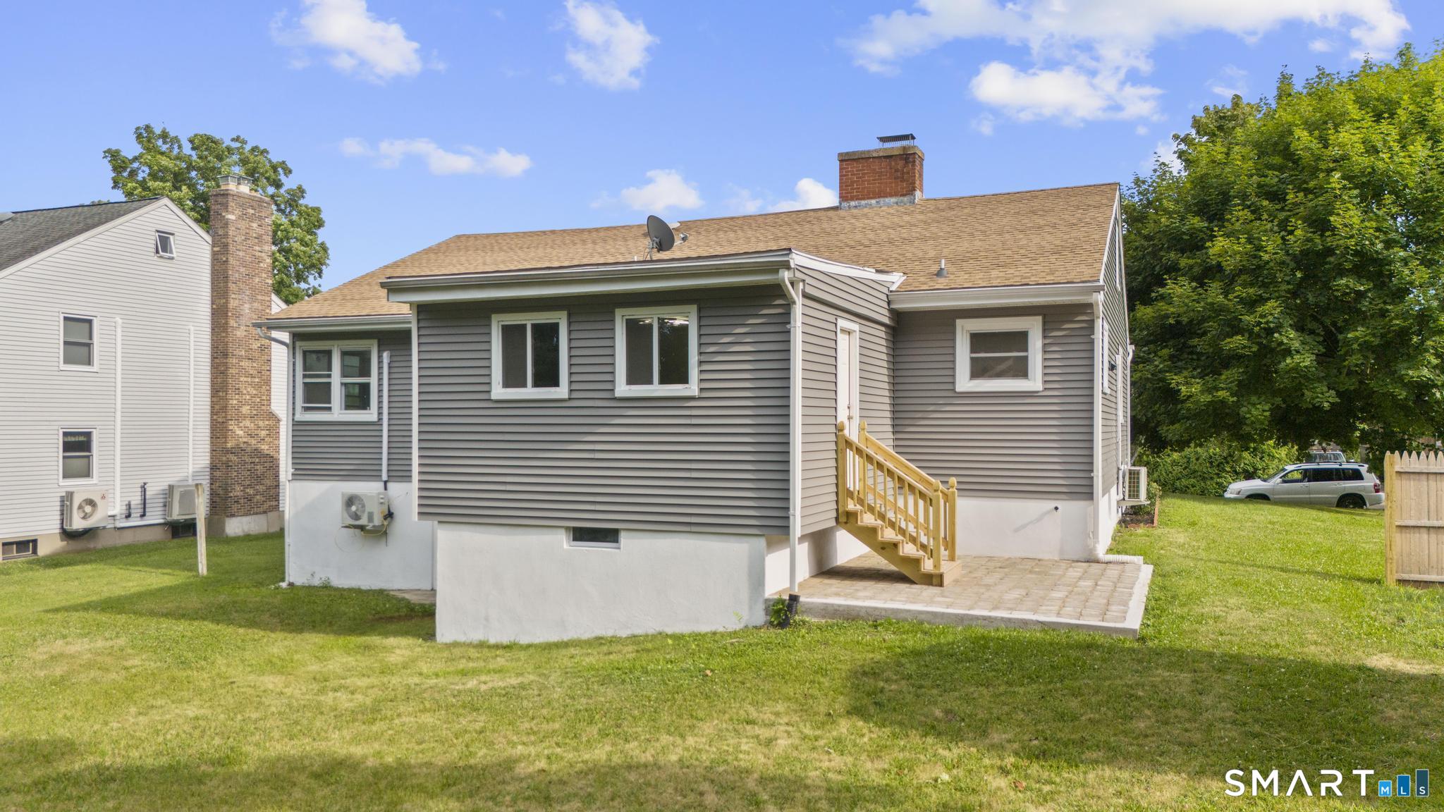 12 Homestead Place Property Photo 31