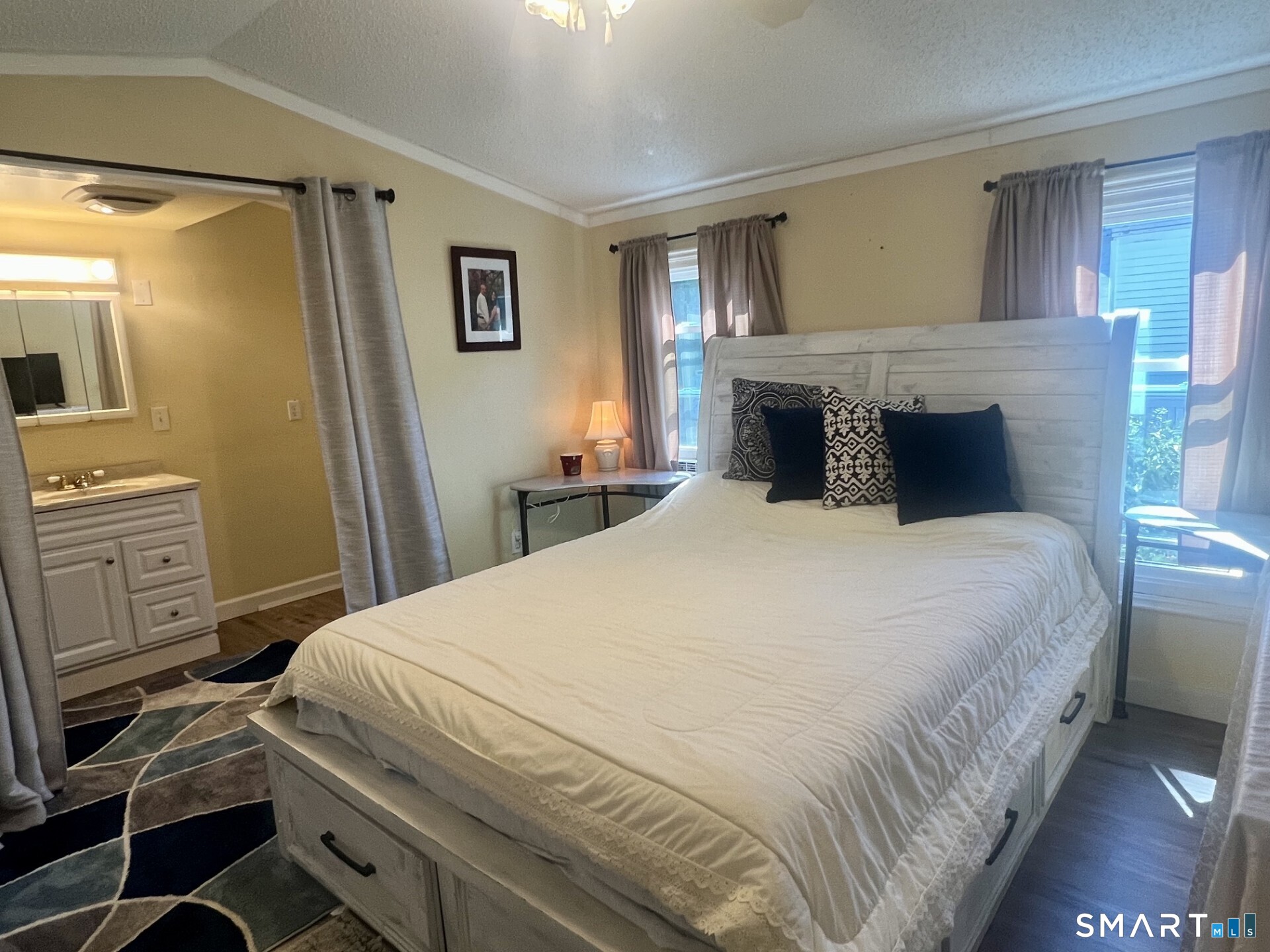 78 Circle Drive Property Photo 11