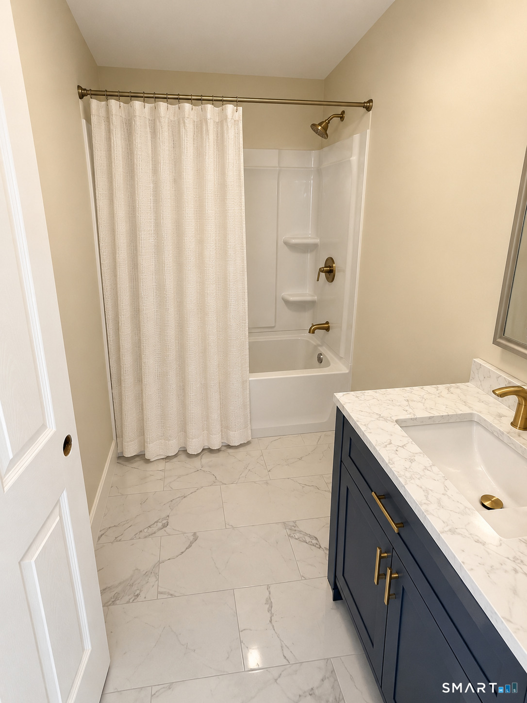 140 Thompson 31b Street Property Photo 1