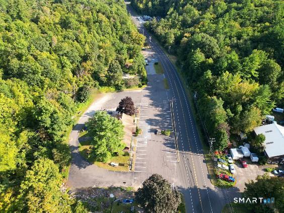 110 New Hartford Road Property Photo 4