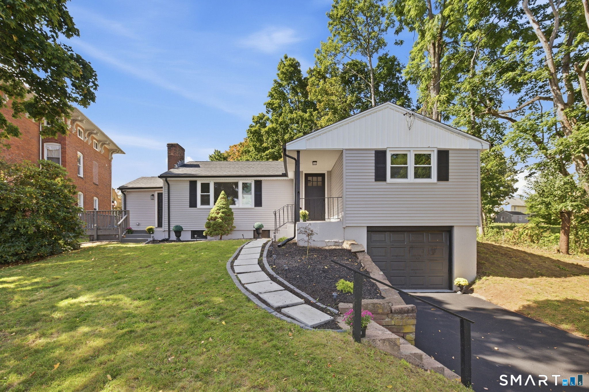 133 Highland Avenue Property Photo 3