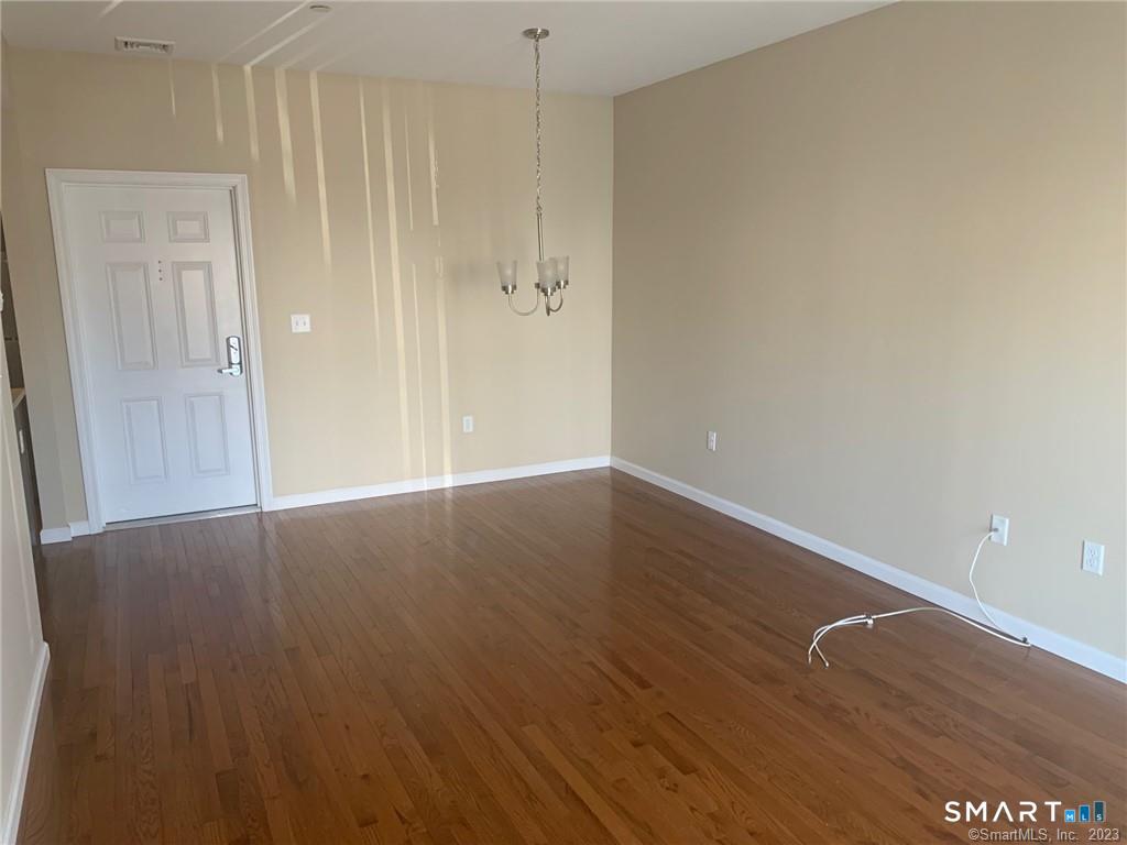 76 Liberty 204 Street Property Photo 5