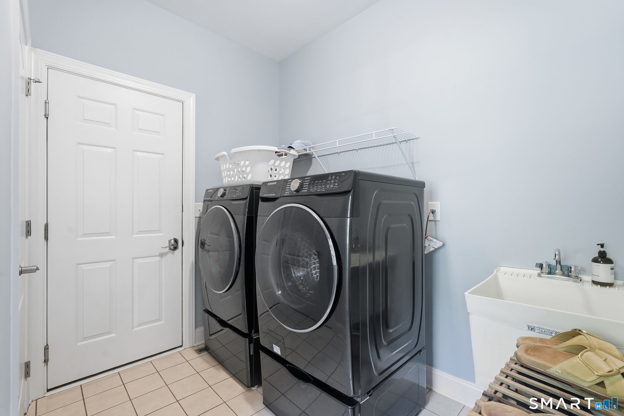 5 Quarterhorse Drive Property Photo 16