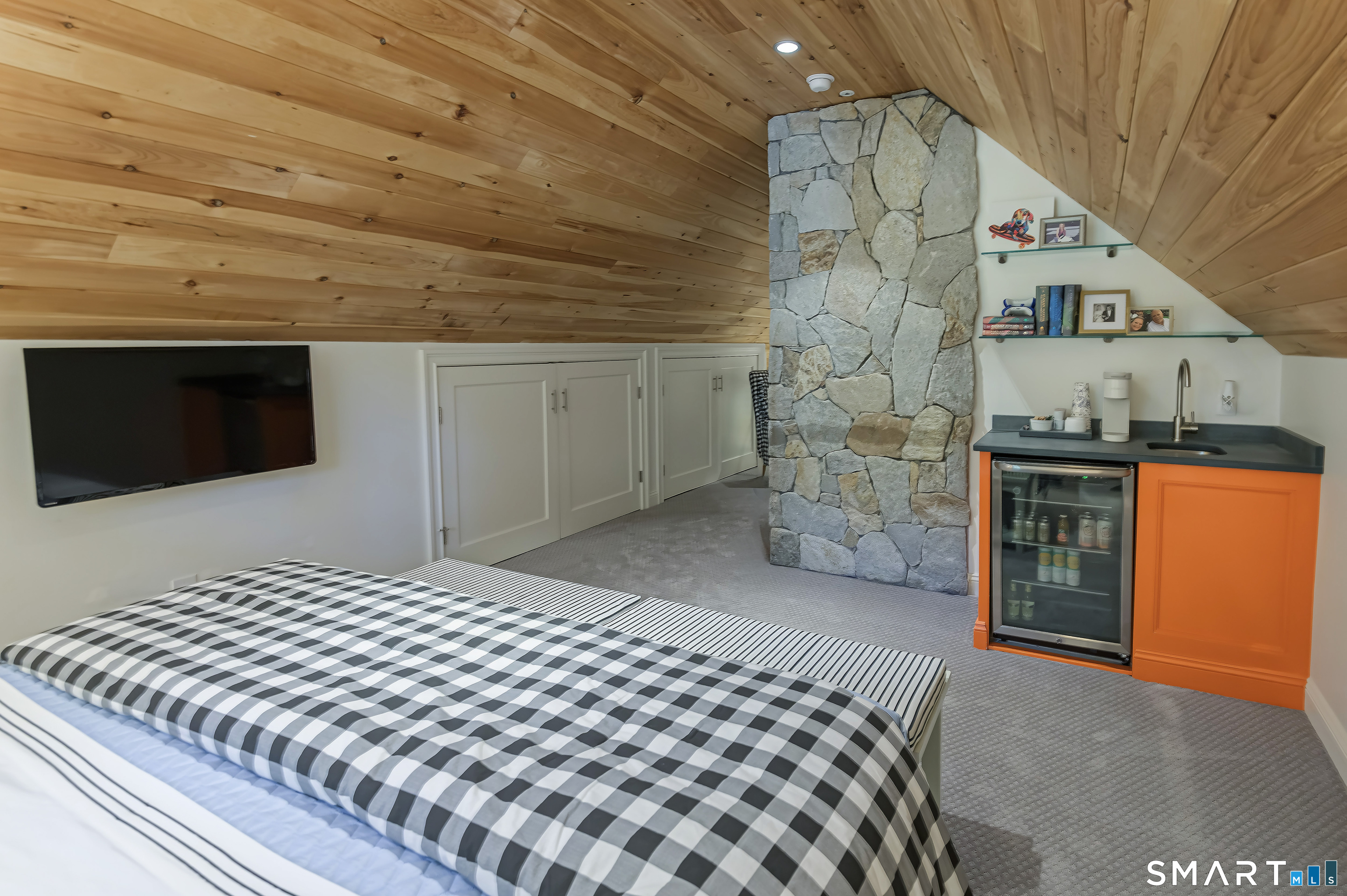 20 Strawberry Ridge Road Property Photo 33