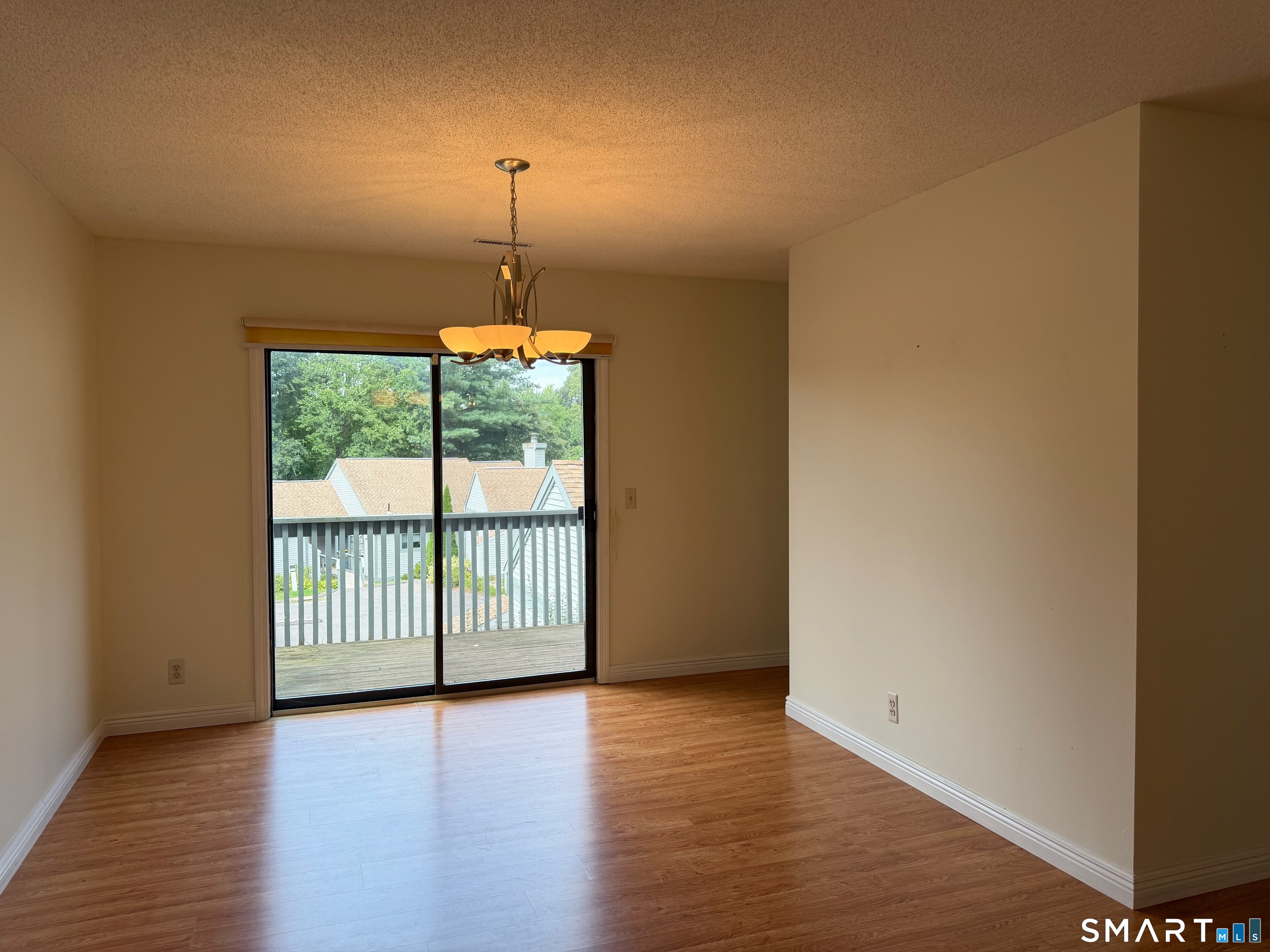 4 Sweetbriar 4 Lane Property Photo 7