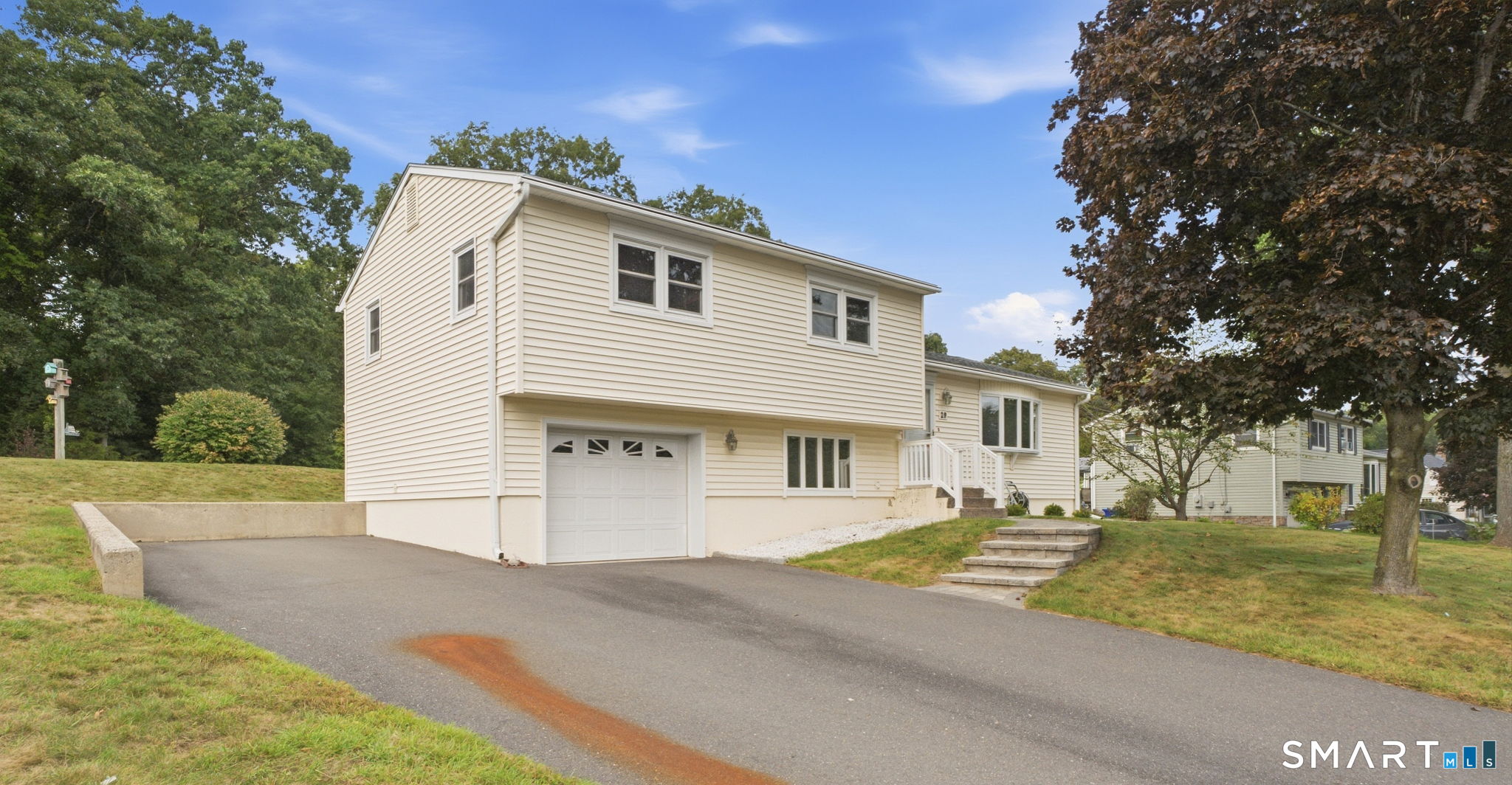 29 Lowery Drive Property Photo 1