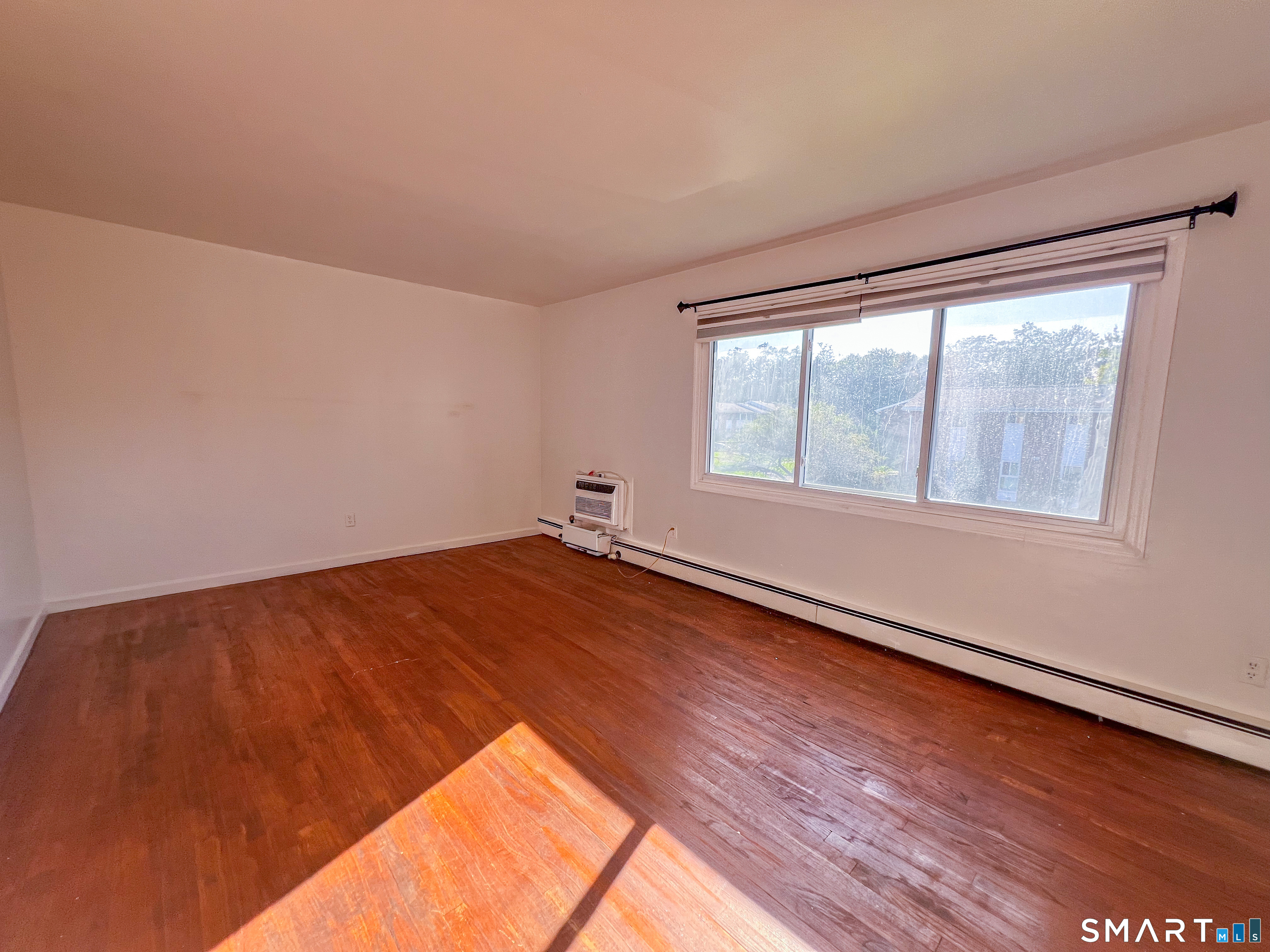 80 County 6h Street Property Photo 7