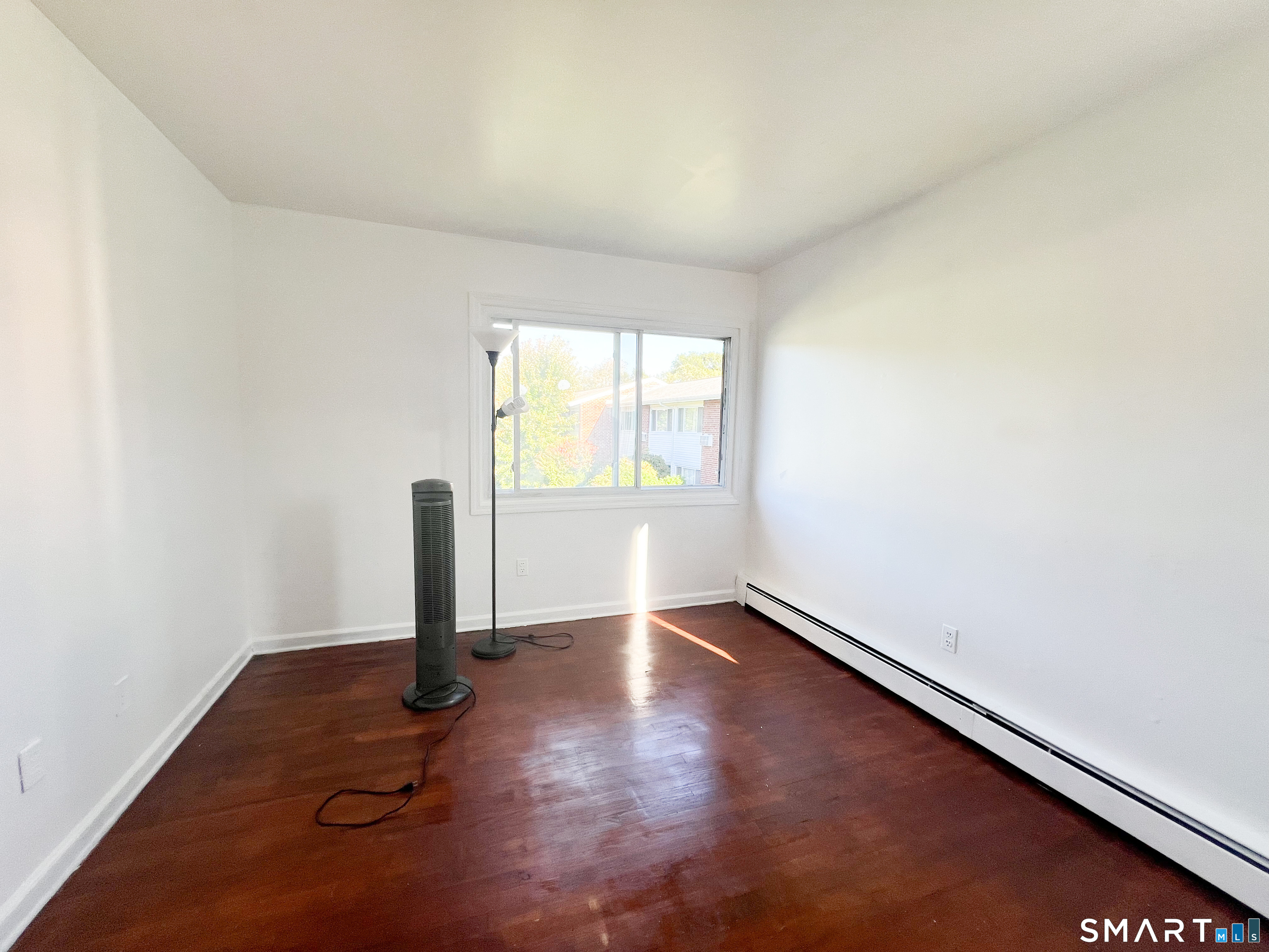 80 County 6h Street Property Photo 10