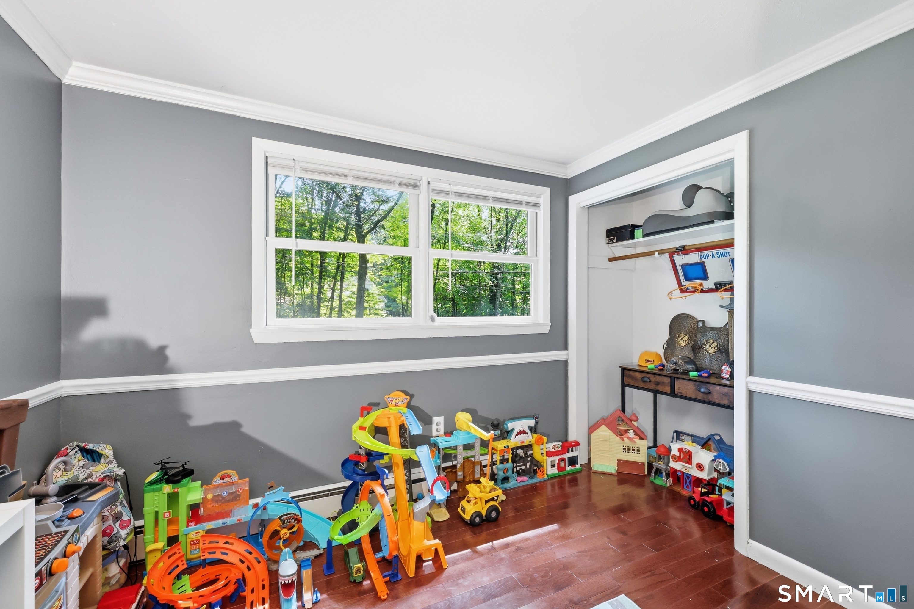 200 Hemlock Point Drive Property Photo 17