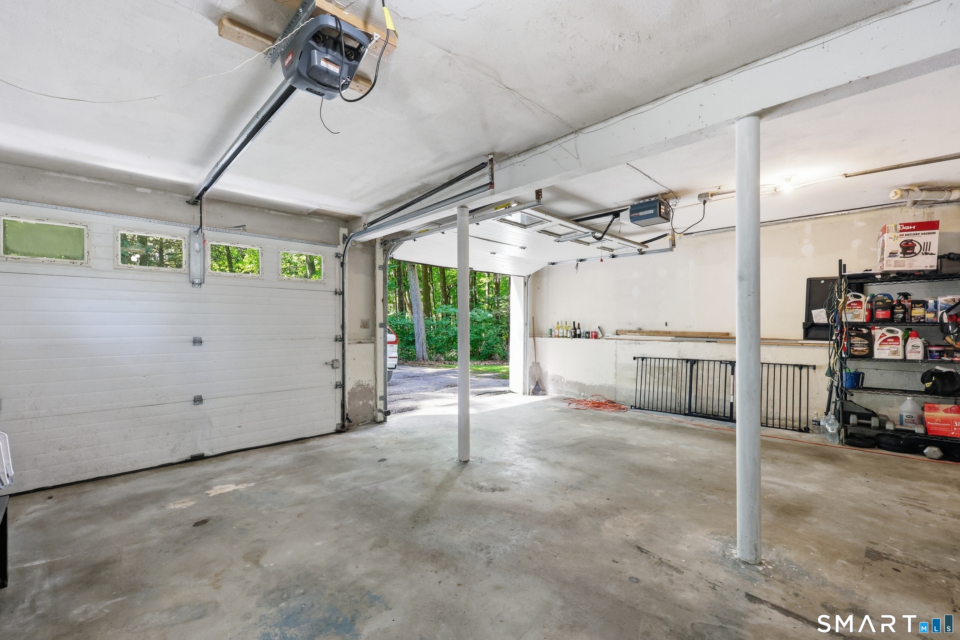 200 Hemlock Point Drive Property Photo 24