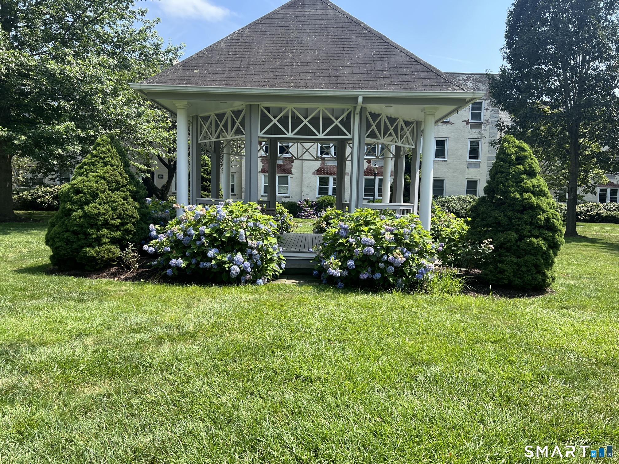 132 Summer 1d Street Property Photo 1