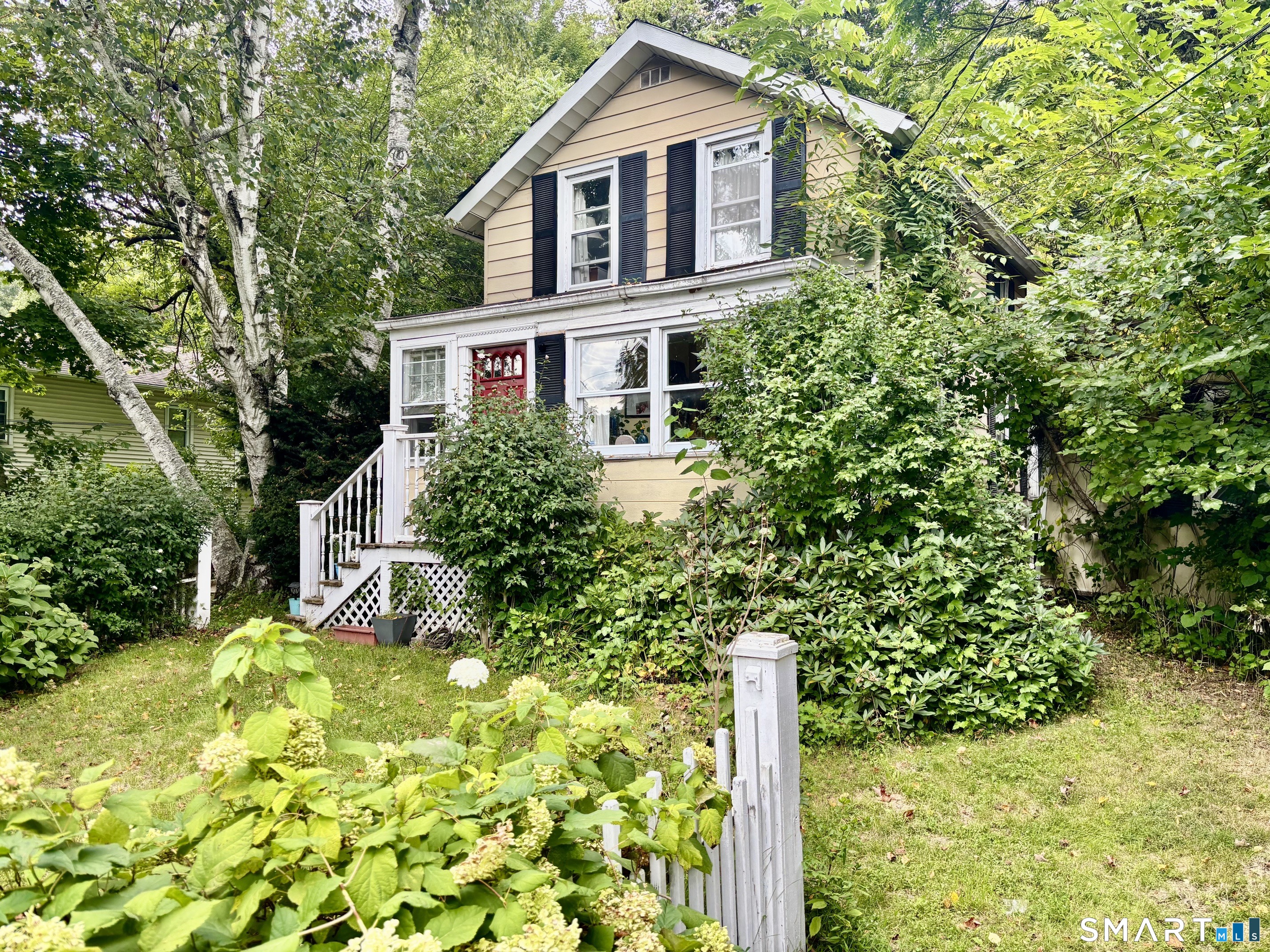 20 Hickok Avenue Property Photo 1