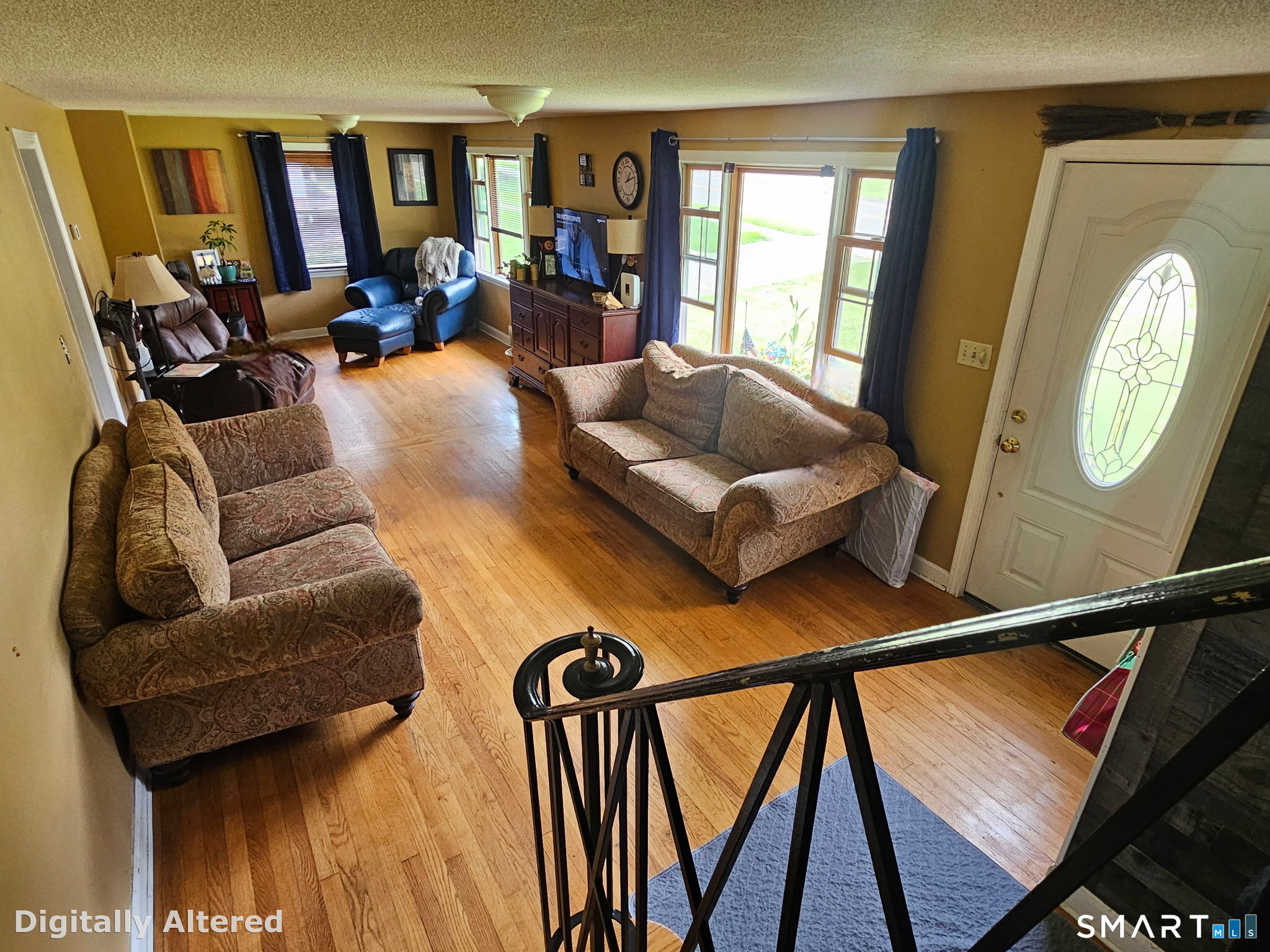 364 Alling Street Property Photo 5