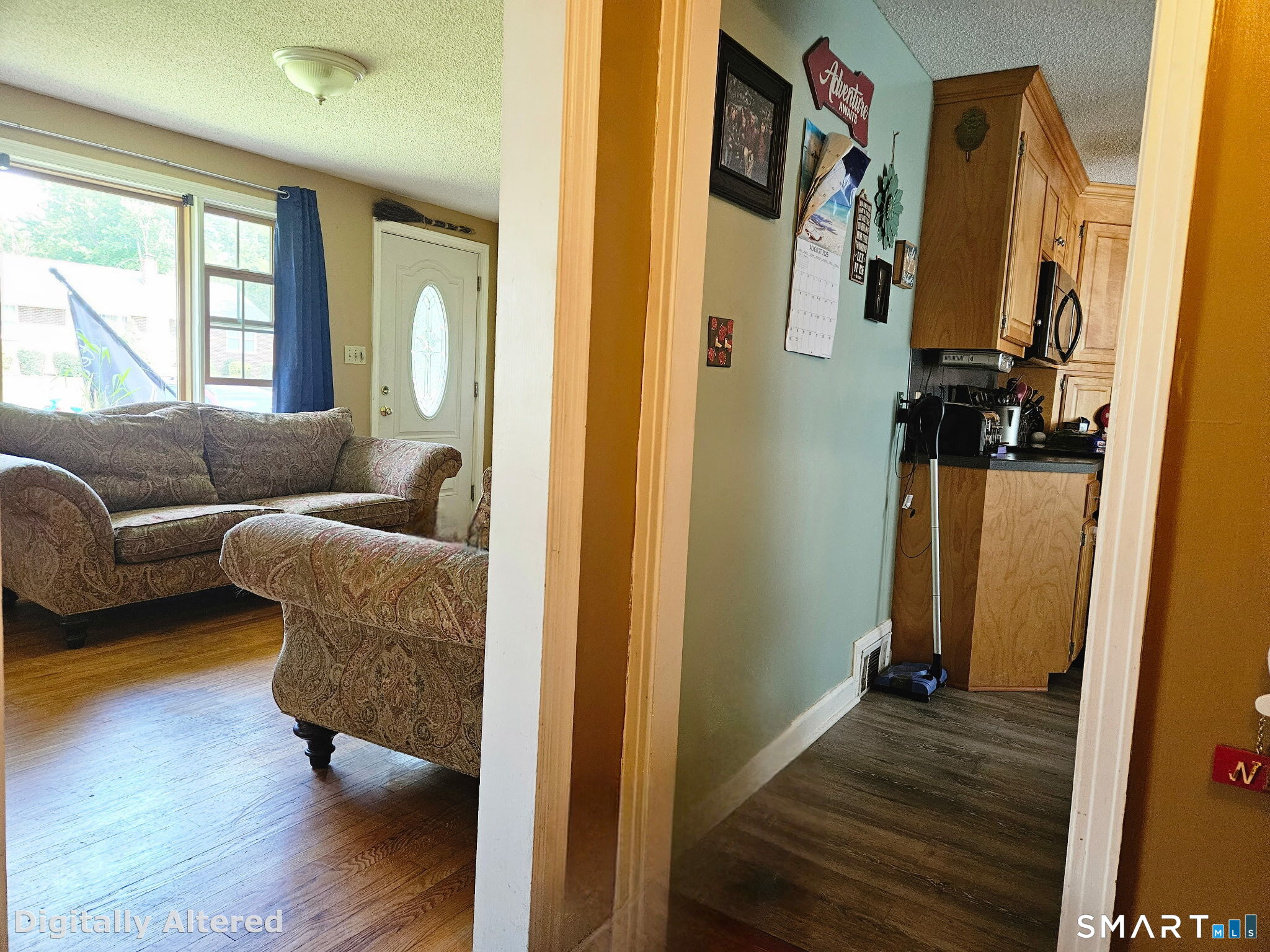 364 Alling Street Property Photo 6