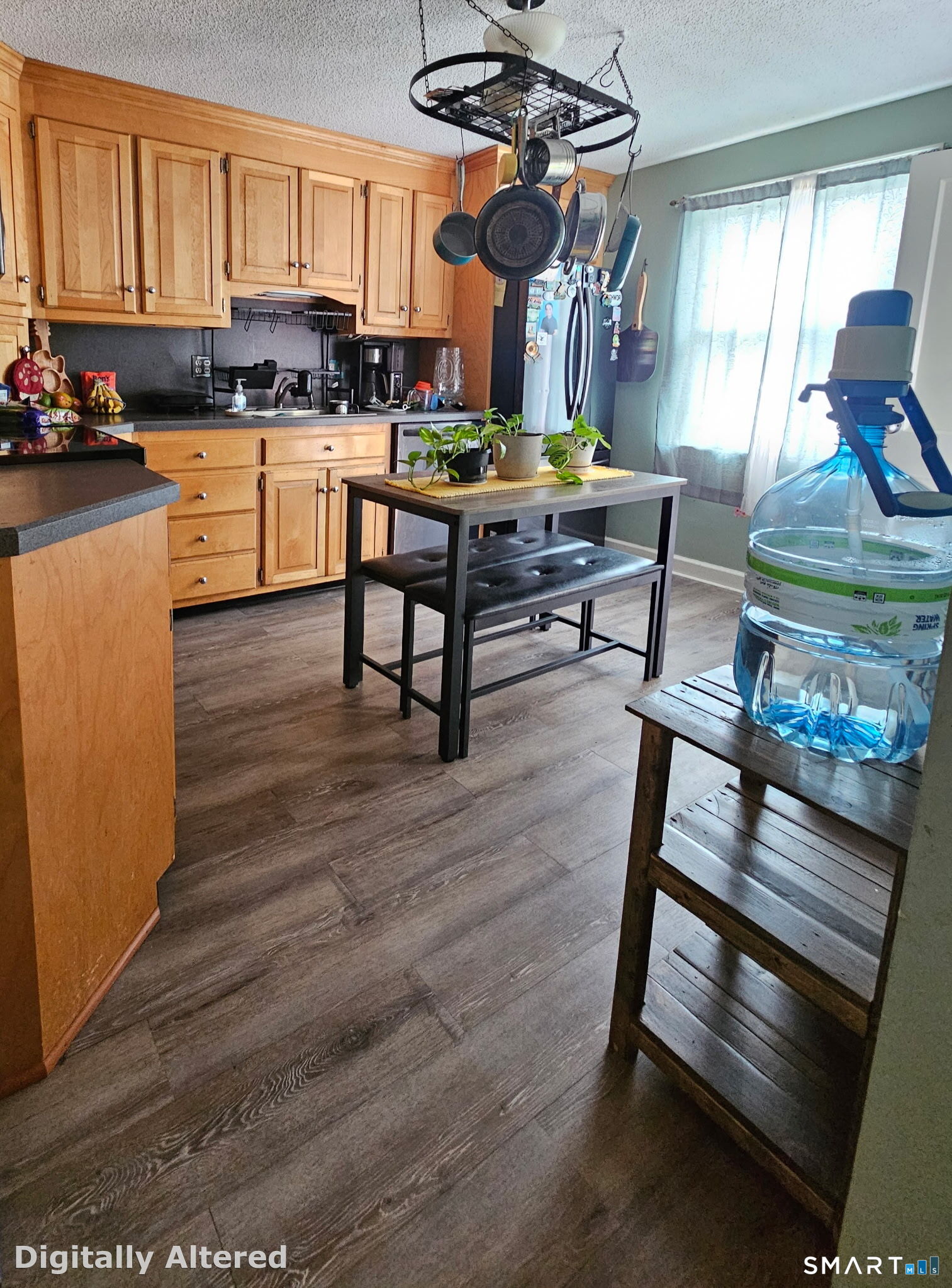 364 Alling Street Property Photo 10