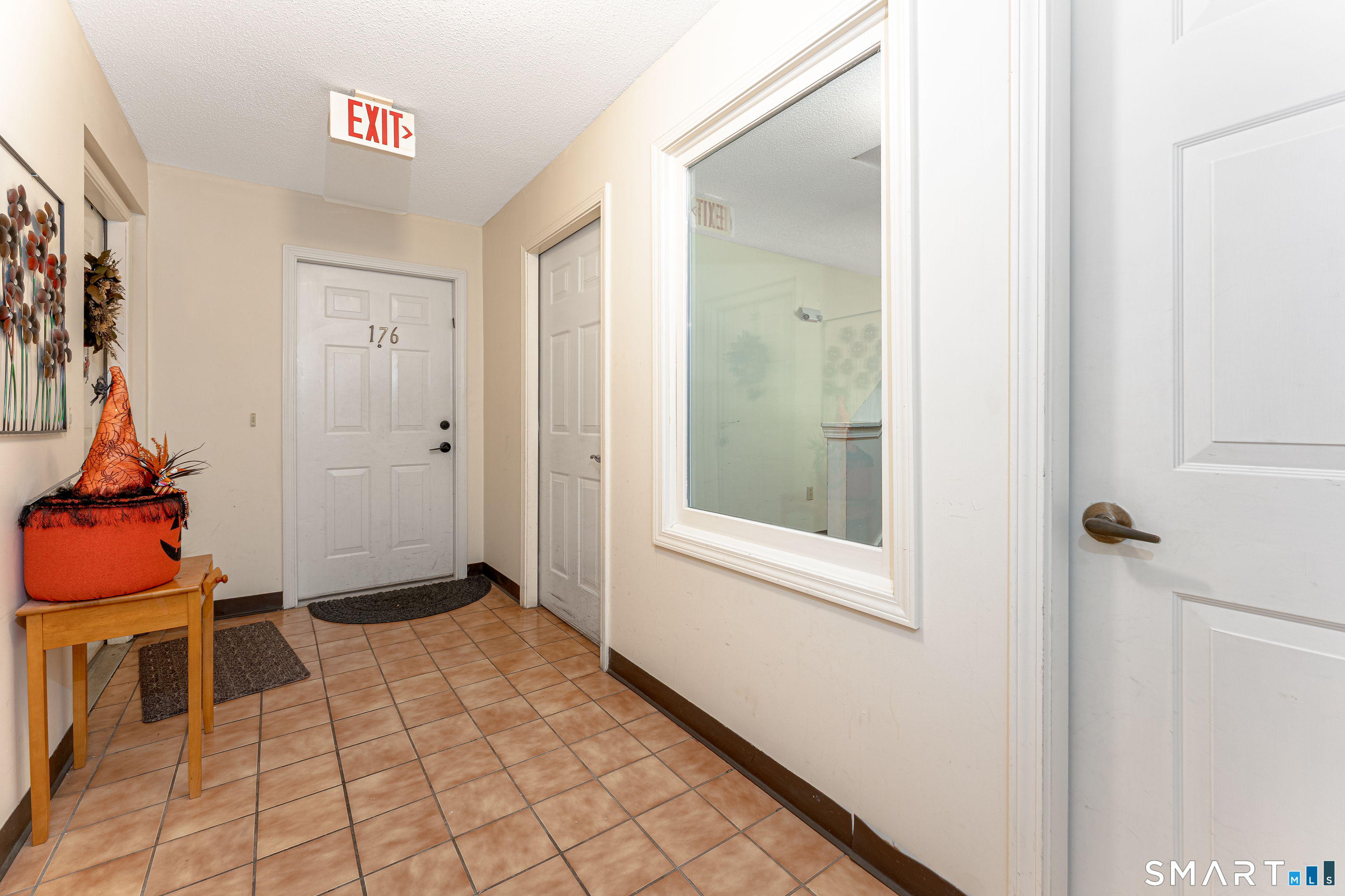 365 Mather 176 Street Property Photo 6