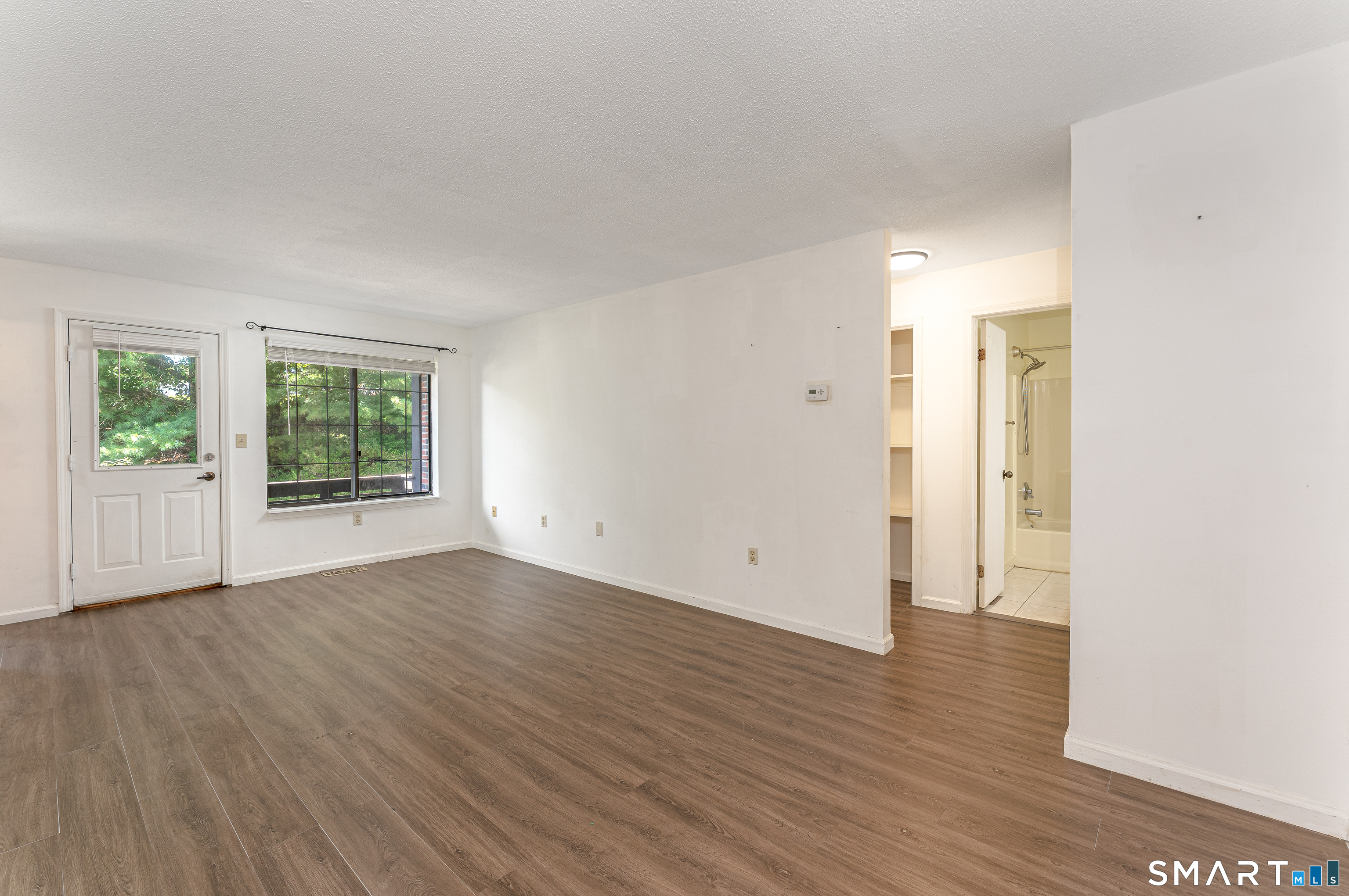 365 Mather 176 Street Property Photo 11