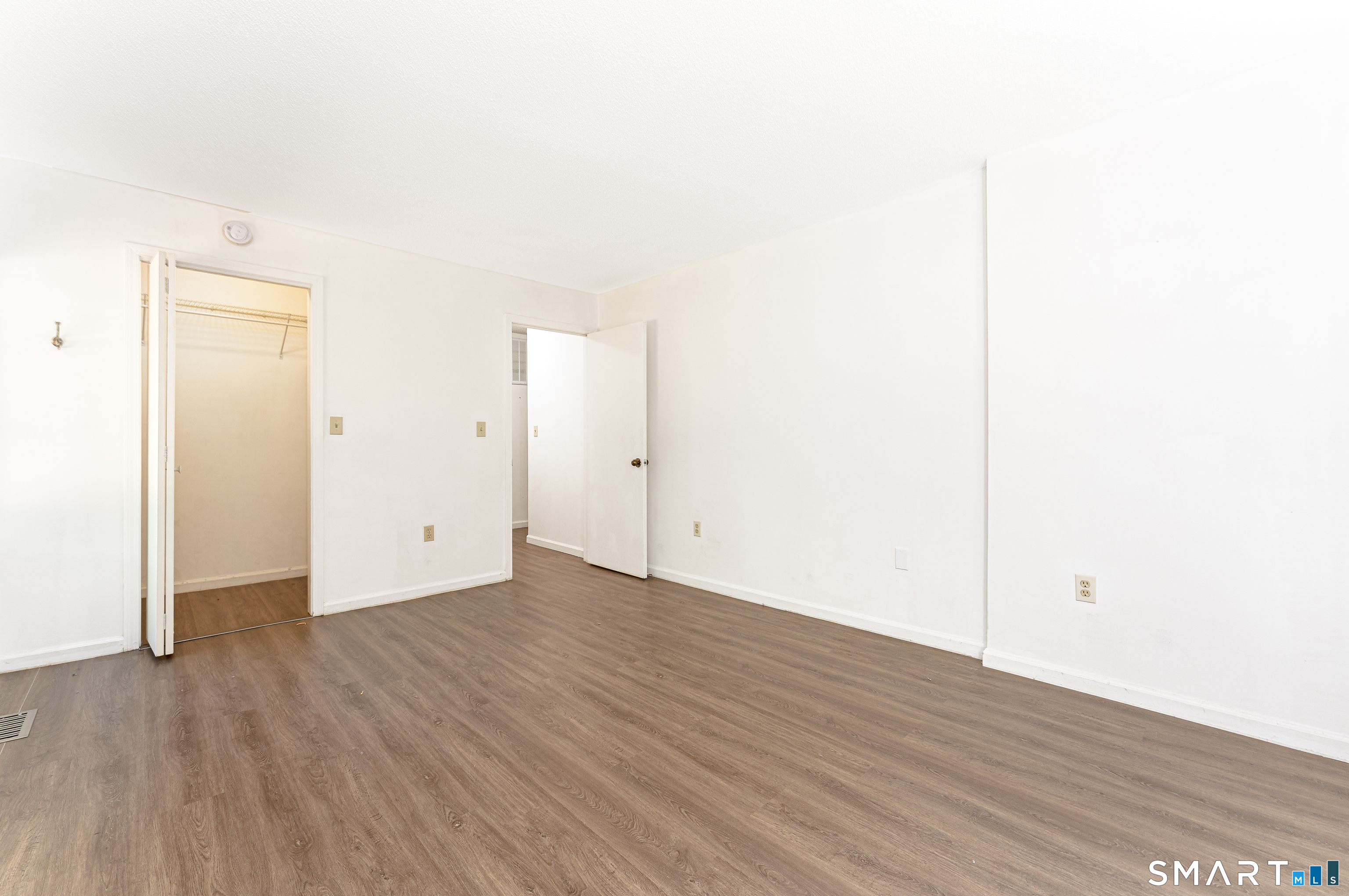 365 Mather 176 Street Property Photo 19