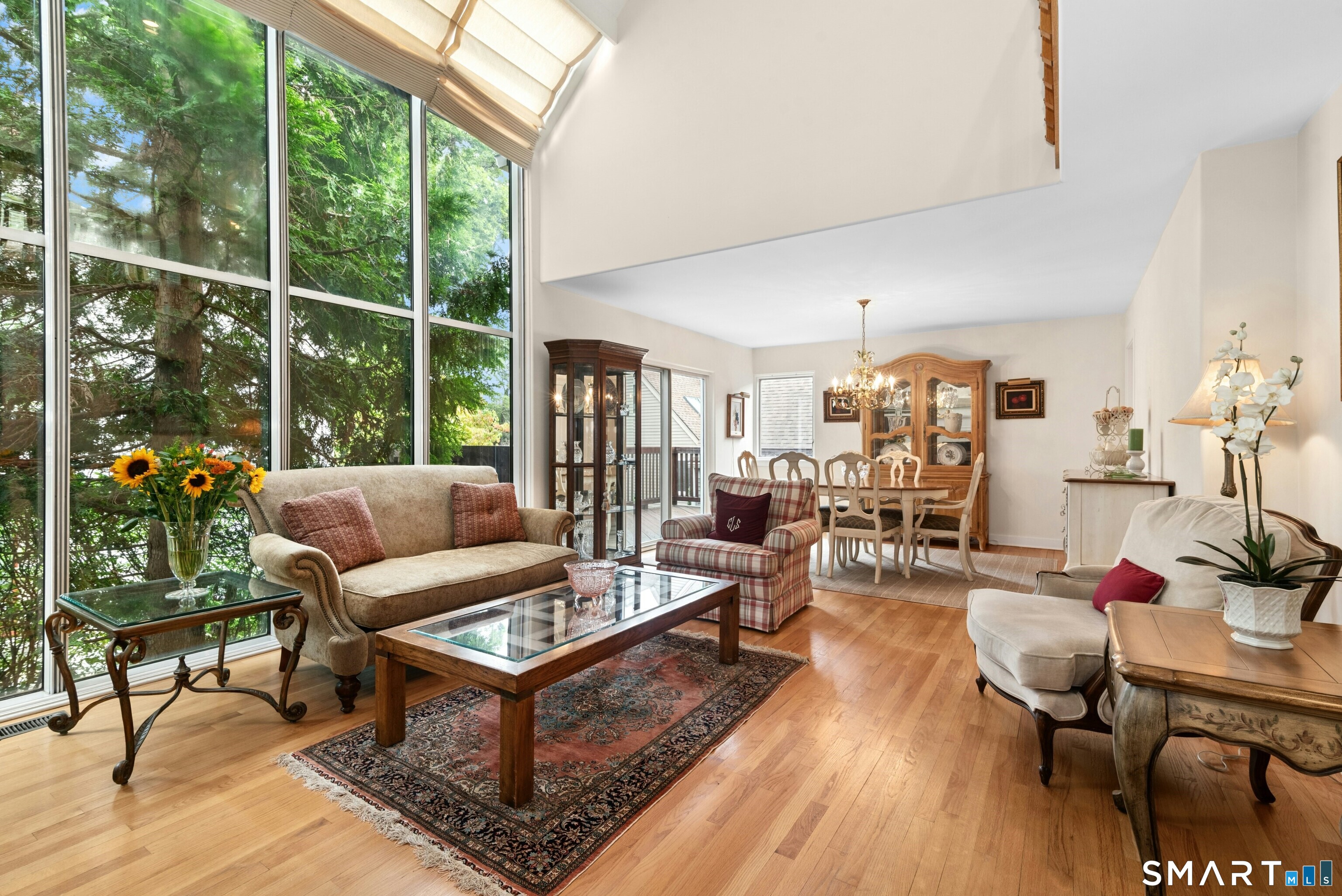 230 New Canaan 23 Avenue Property Photo 4