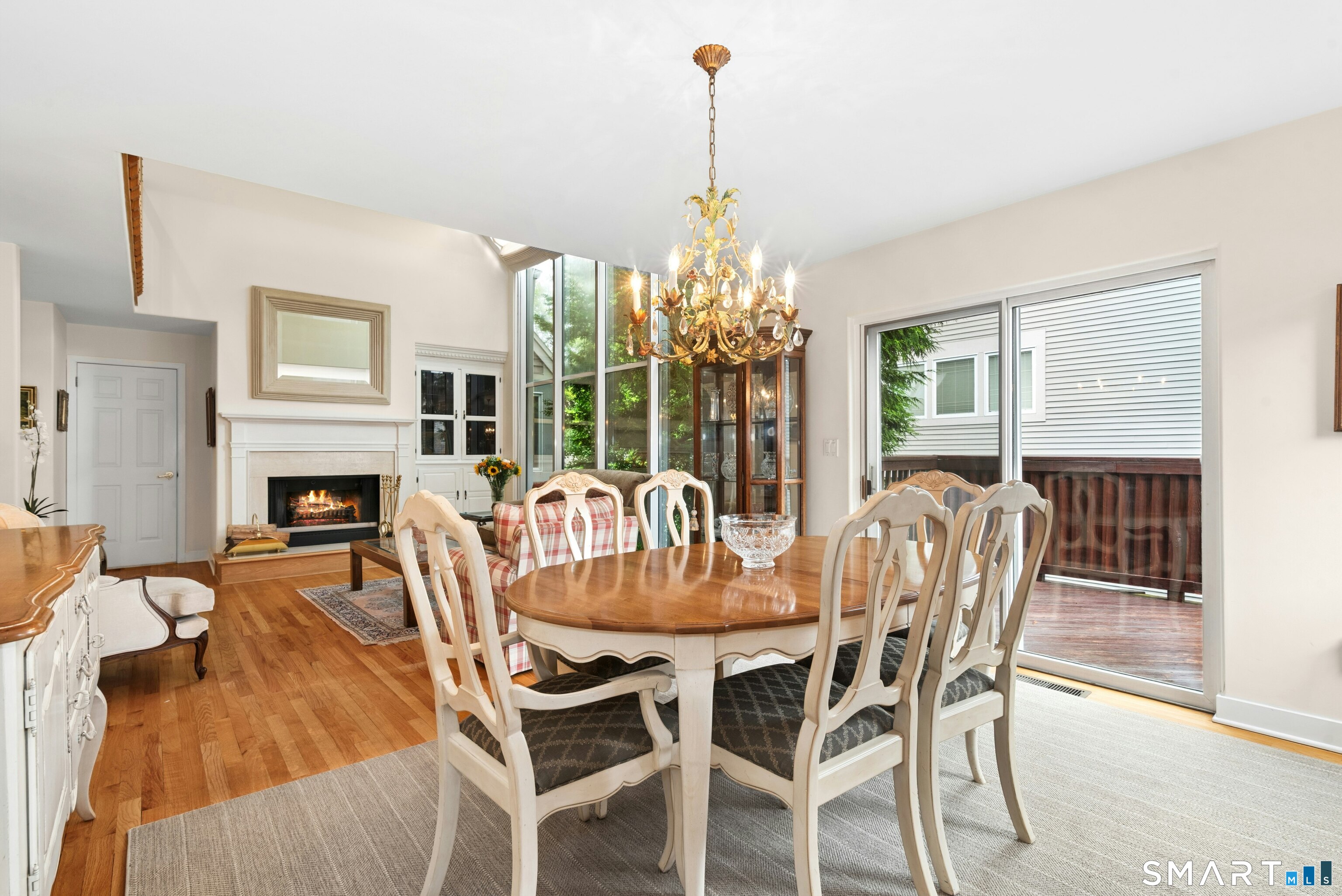 230 New Canaan 23 Avenue Property Photo 6