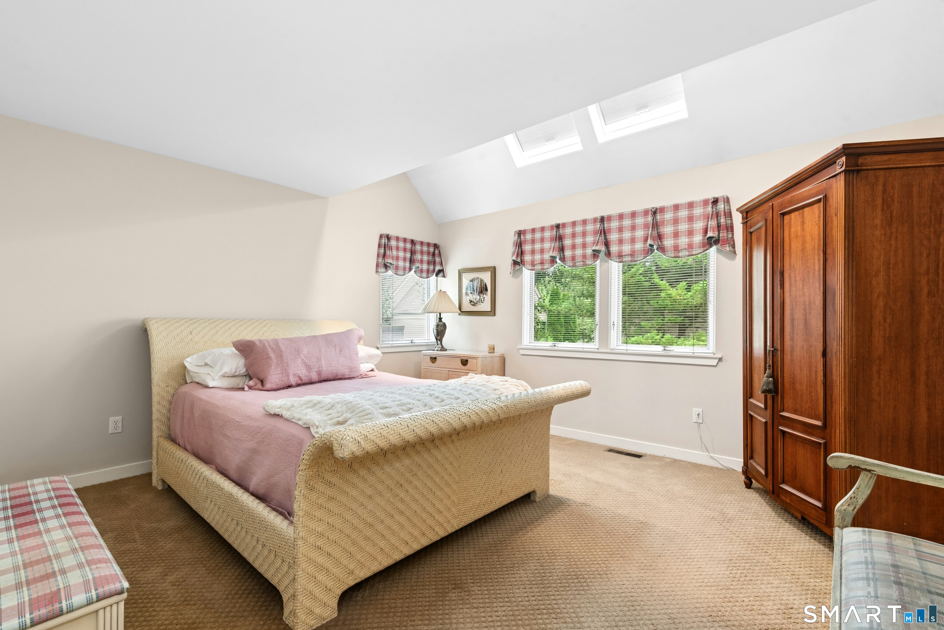 230 New Canaan 23 Avenue Property Photo 12