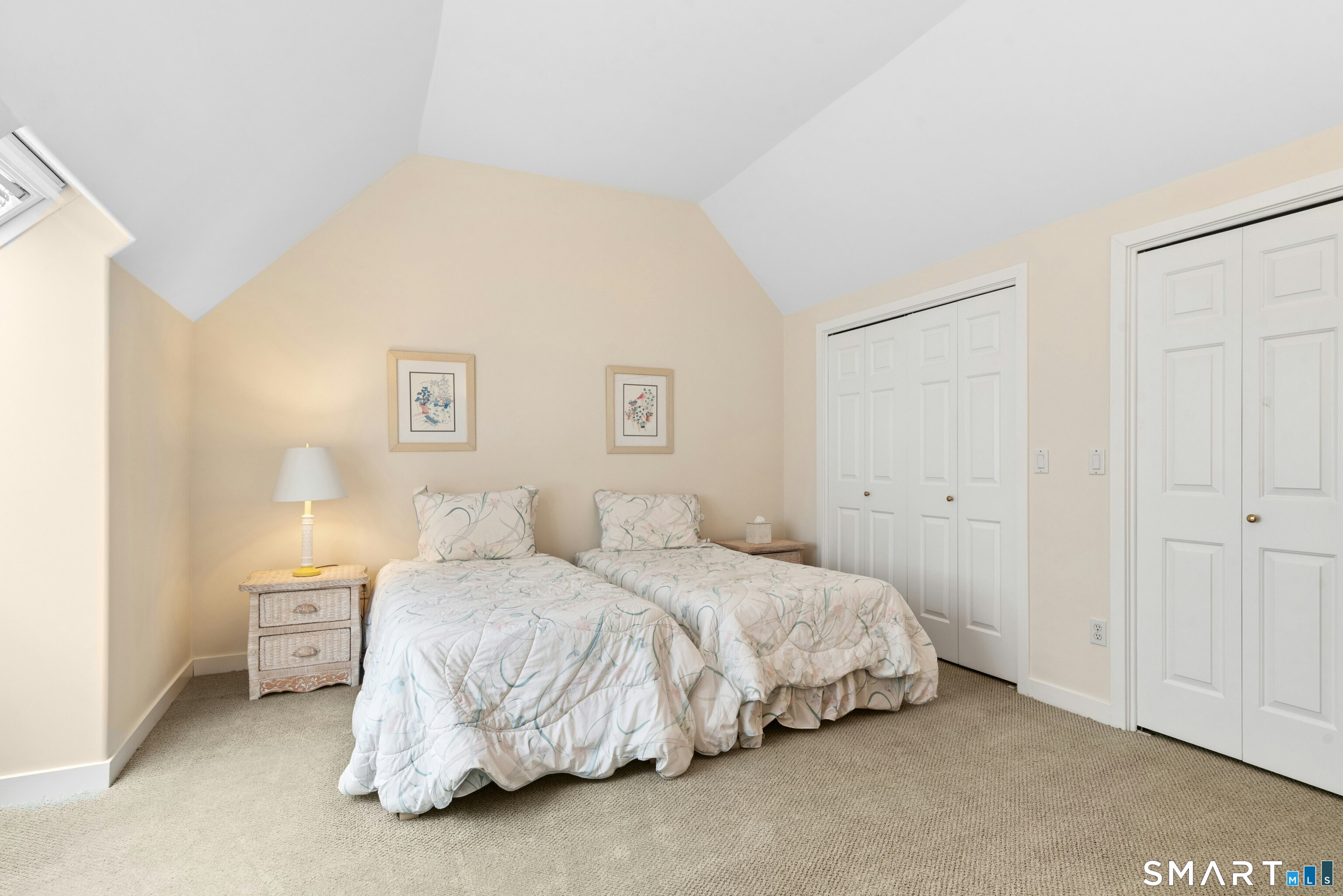 230 New Canaan 23 Avenue Property Photo 16